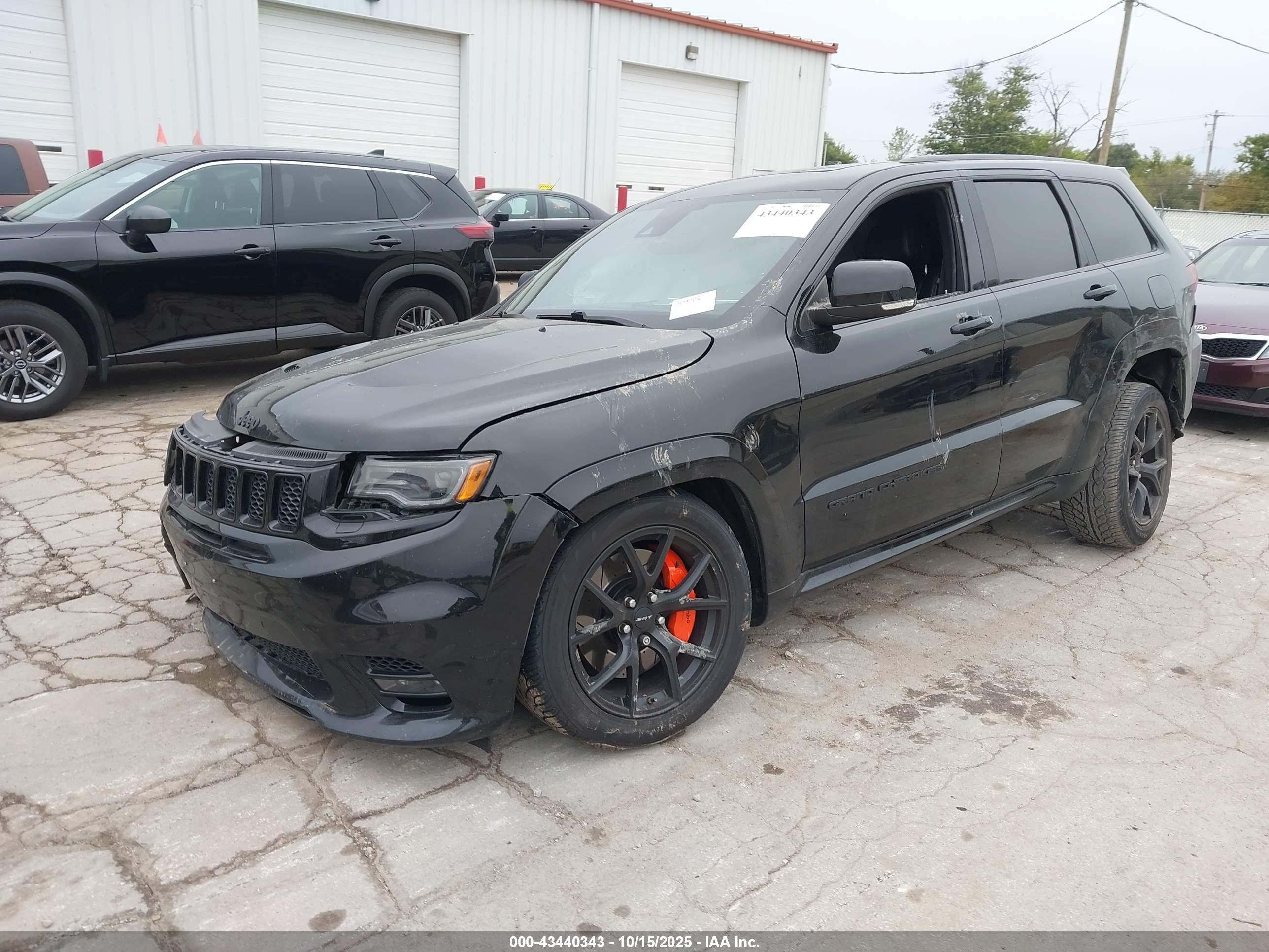 JEEP GRAND image 2