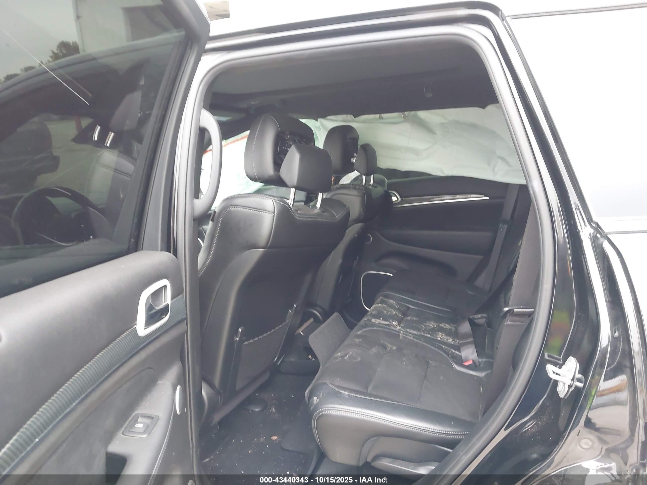 JEEP GRAND image 8