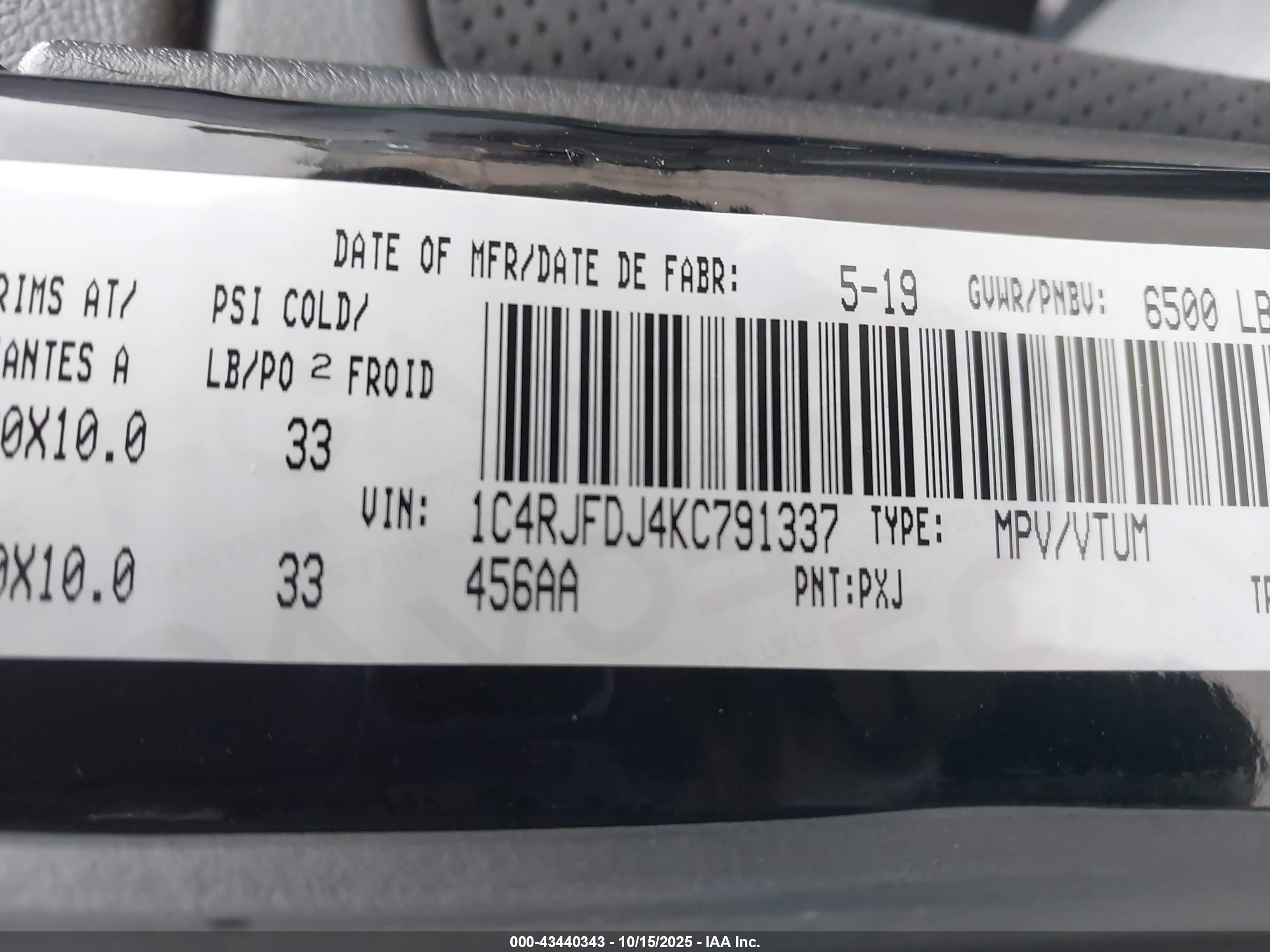JEEP GRAND image 9
