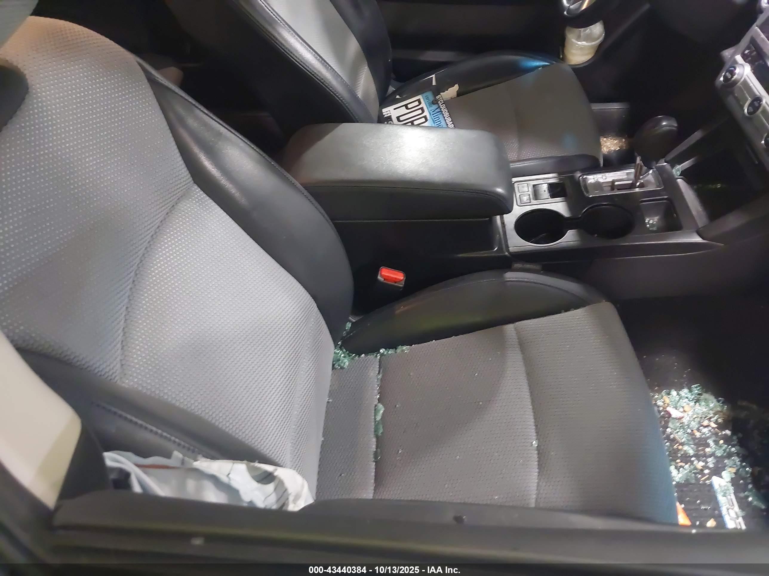 SUBARU LEGACY image 5