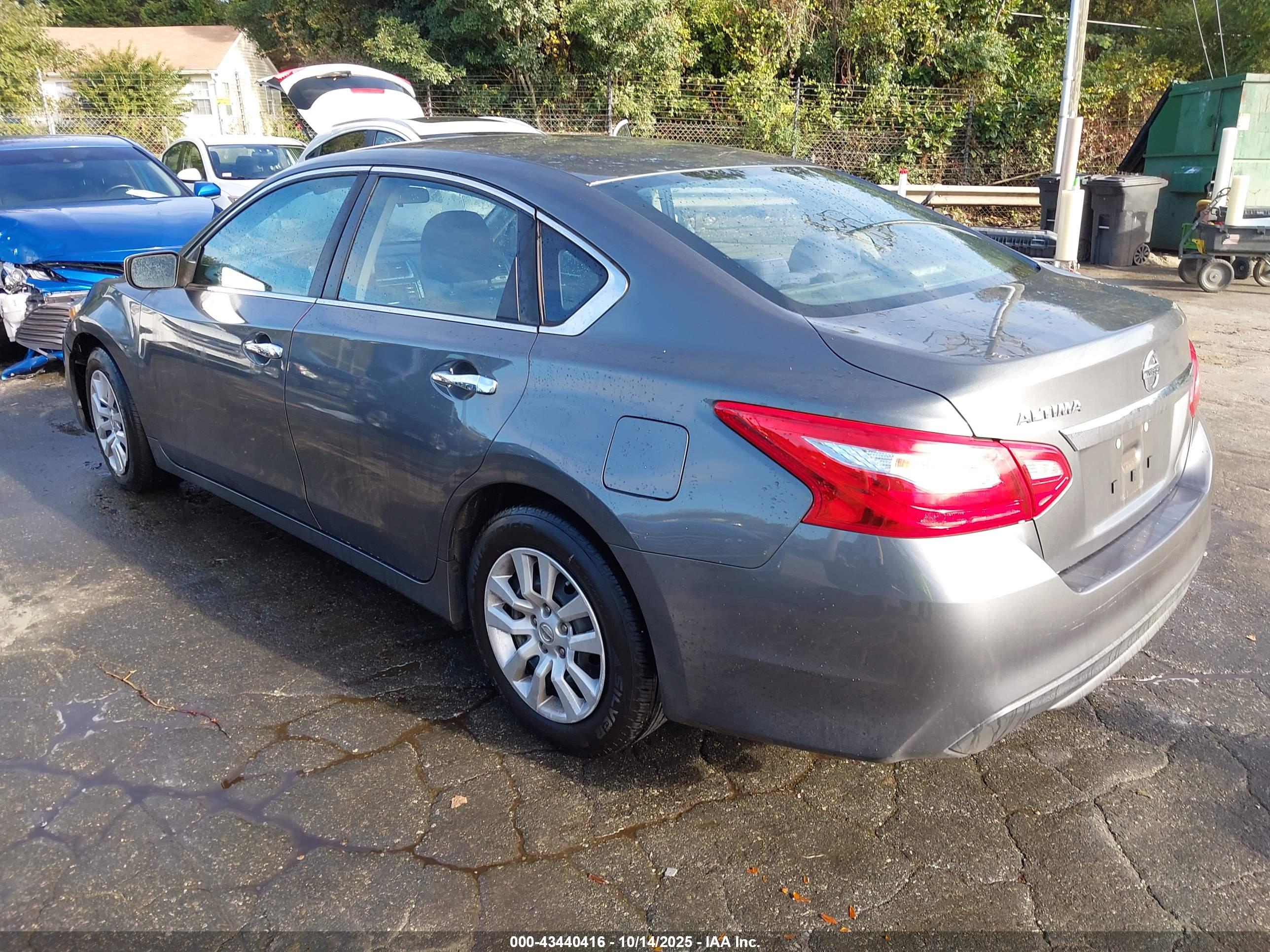 NISSAN ALTIMA image 3