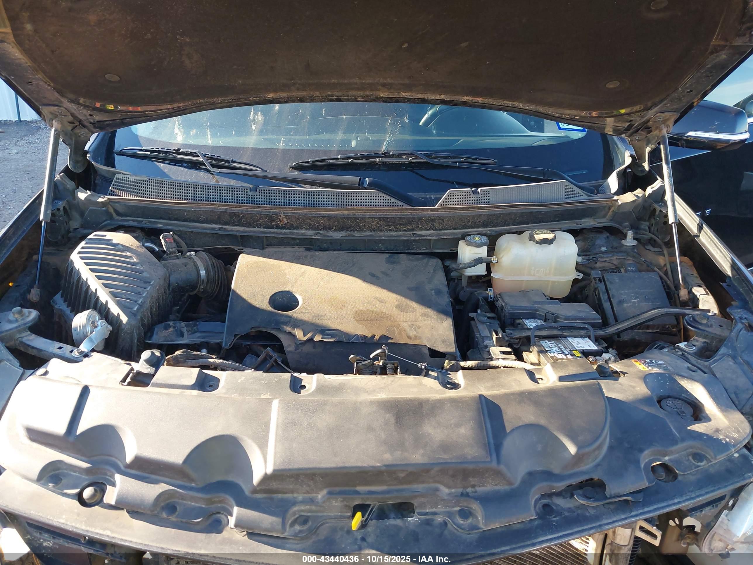 CHEVROLET TRAVERSE image 10