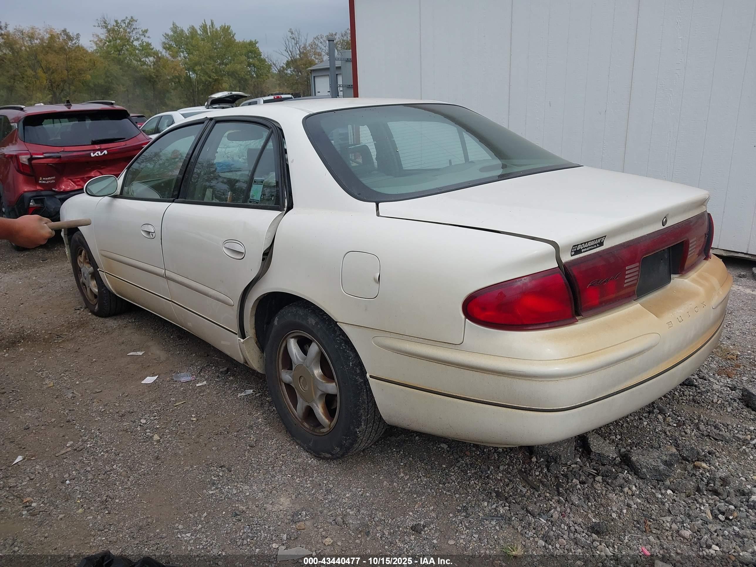 BUICK REGAL image 3