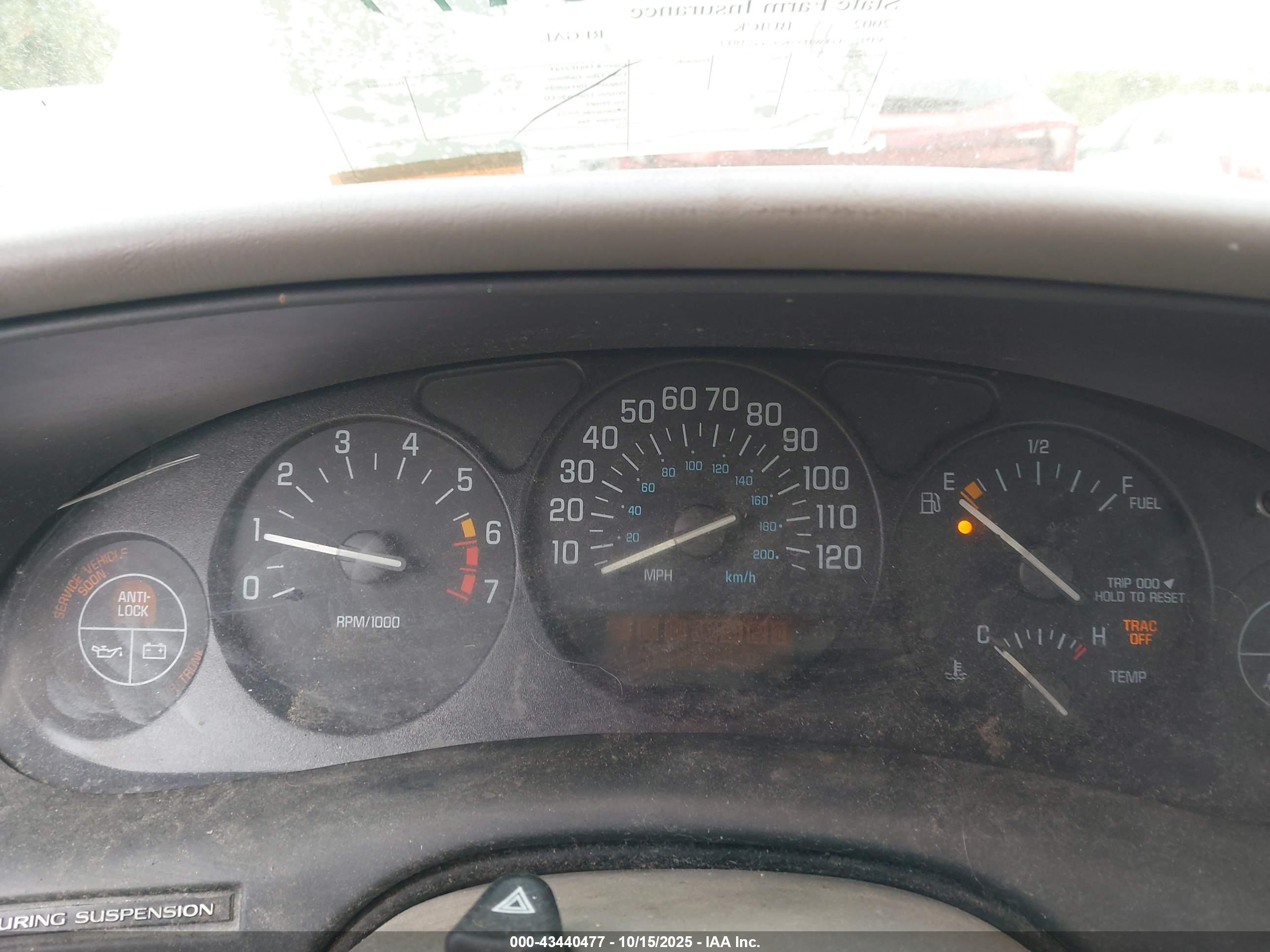 BUICK REGAL image 7