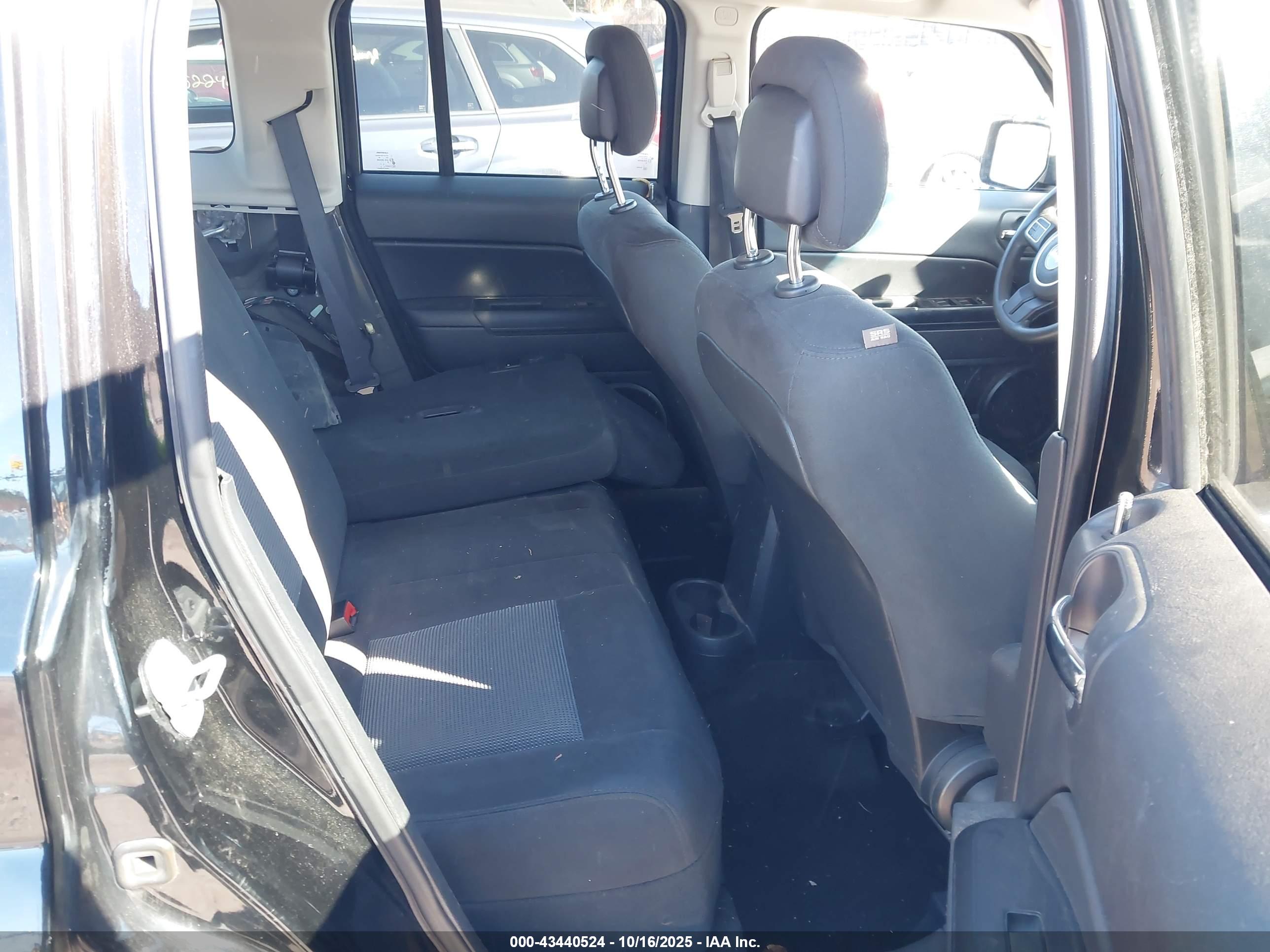 JEEP PATRIOT image 8