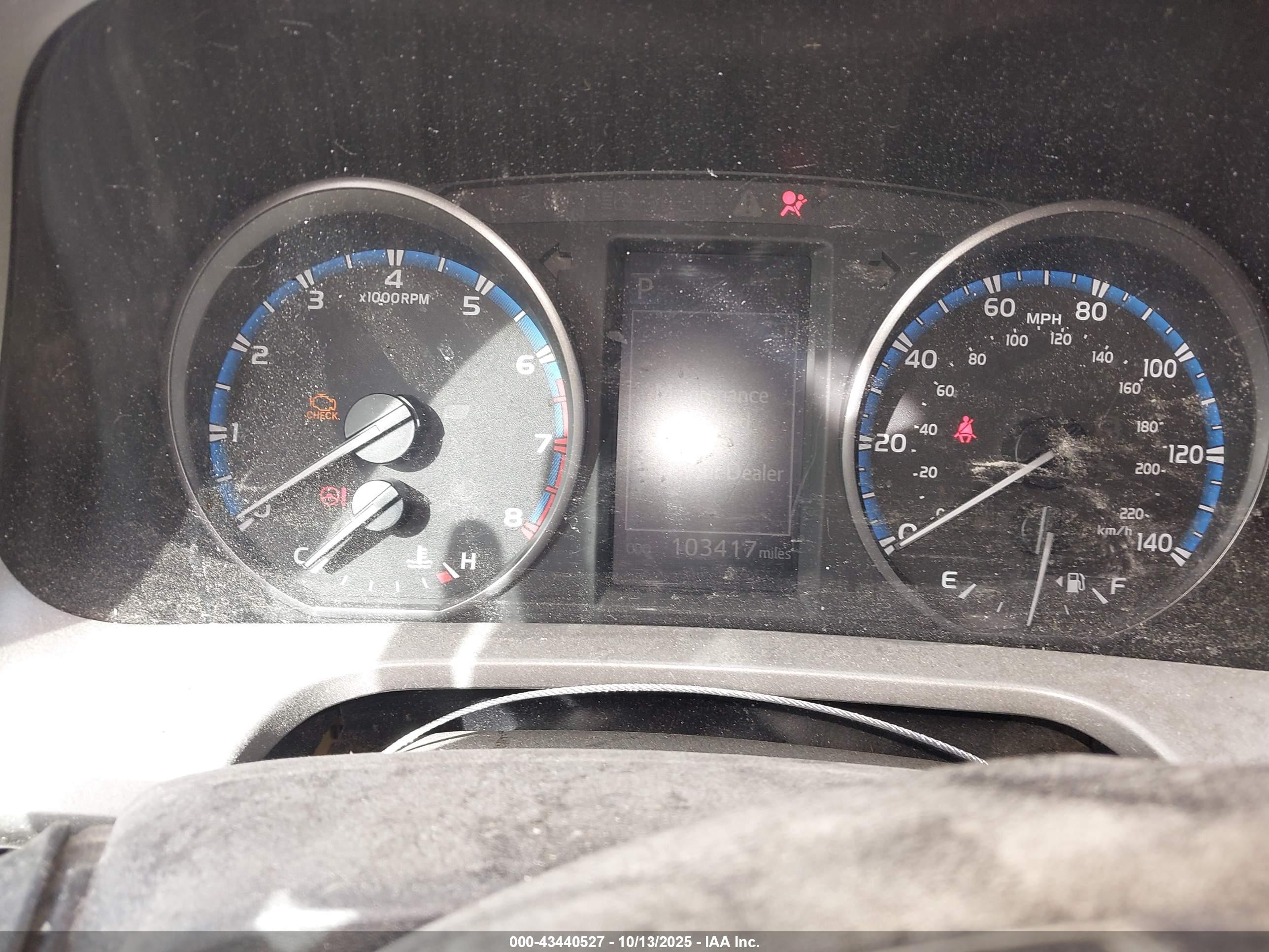 TOYOTA RAV4 image 7
