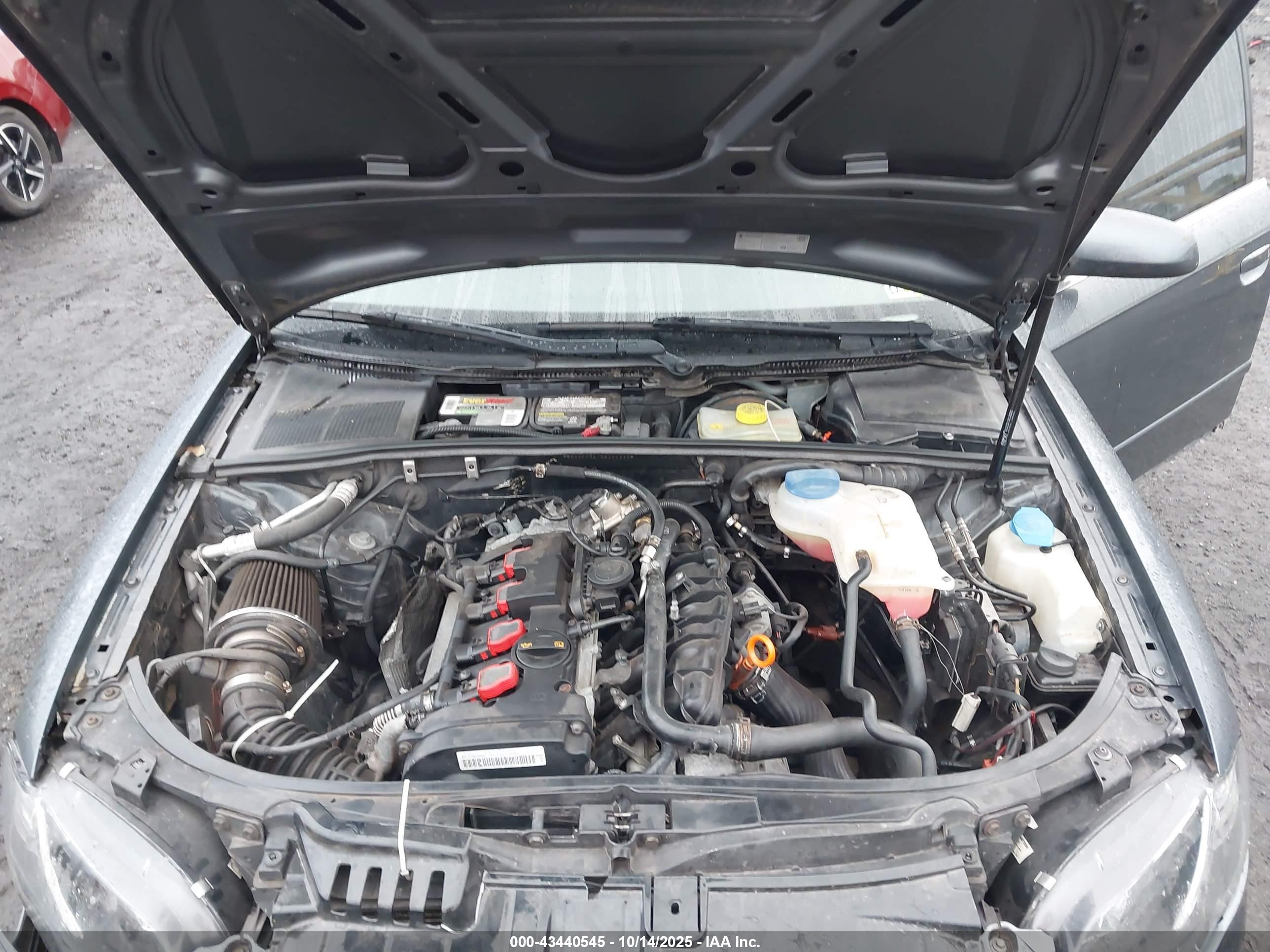 AUDI A4 image 10
