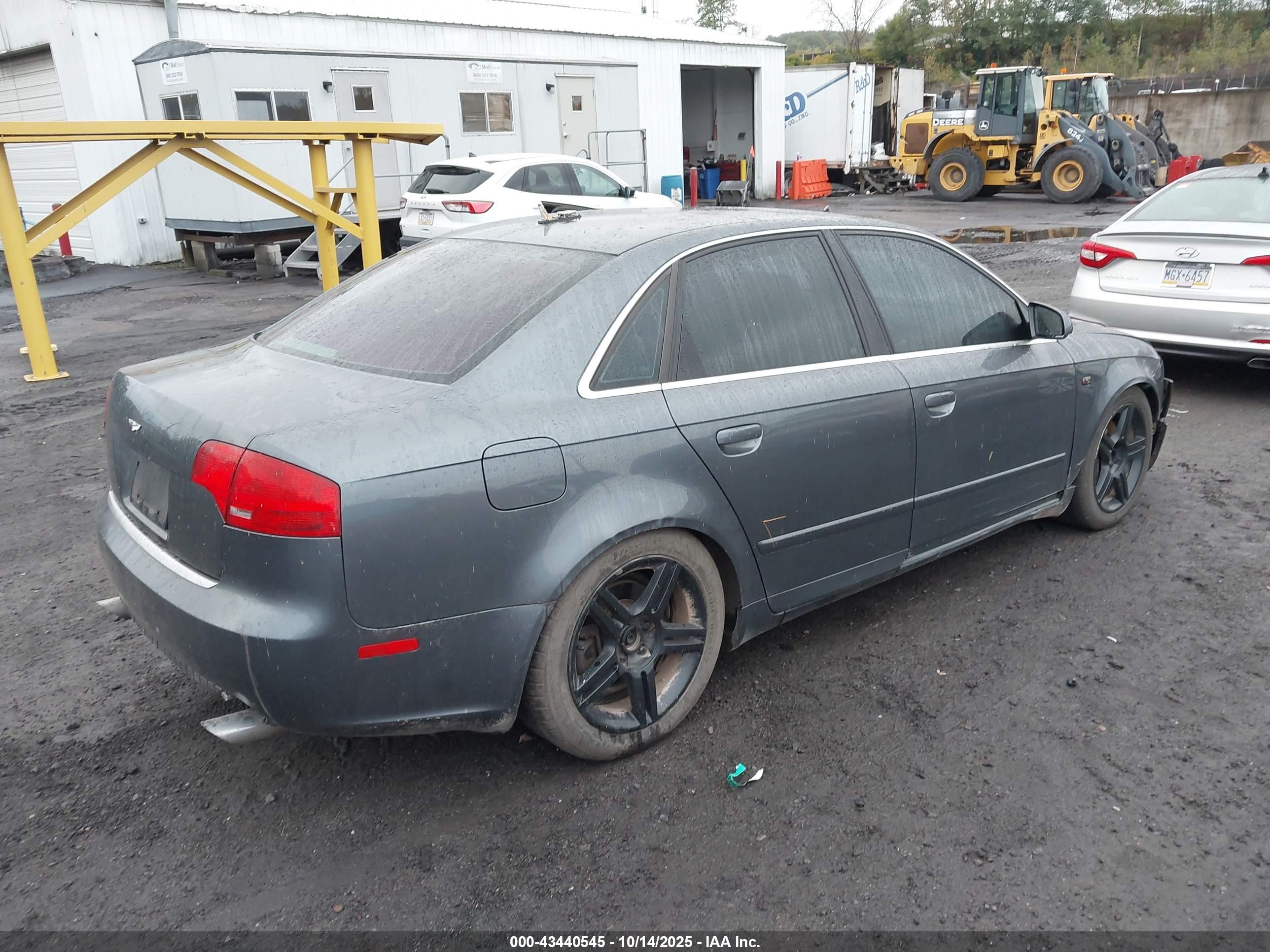AUDI A4 image 4