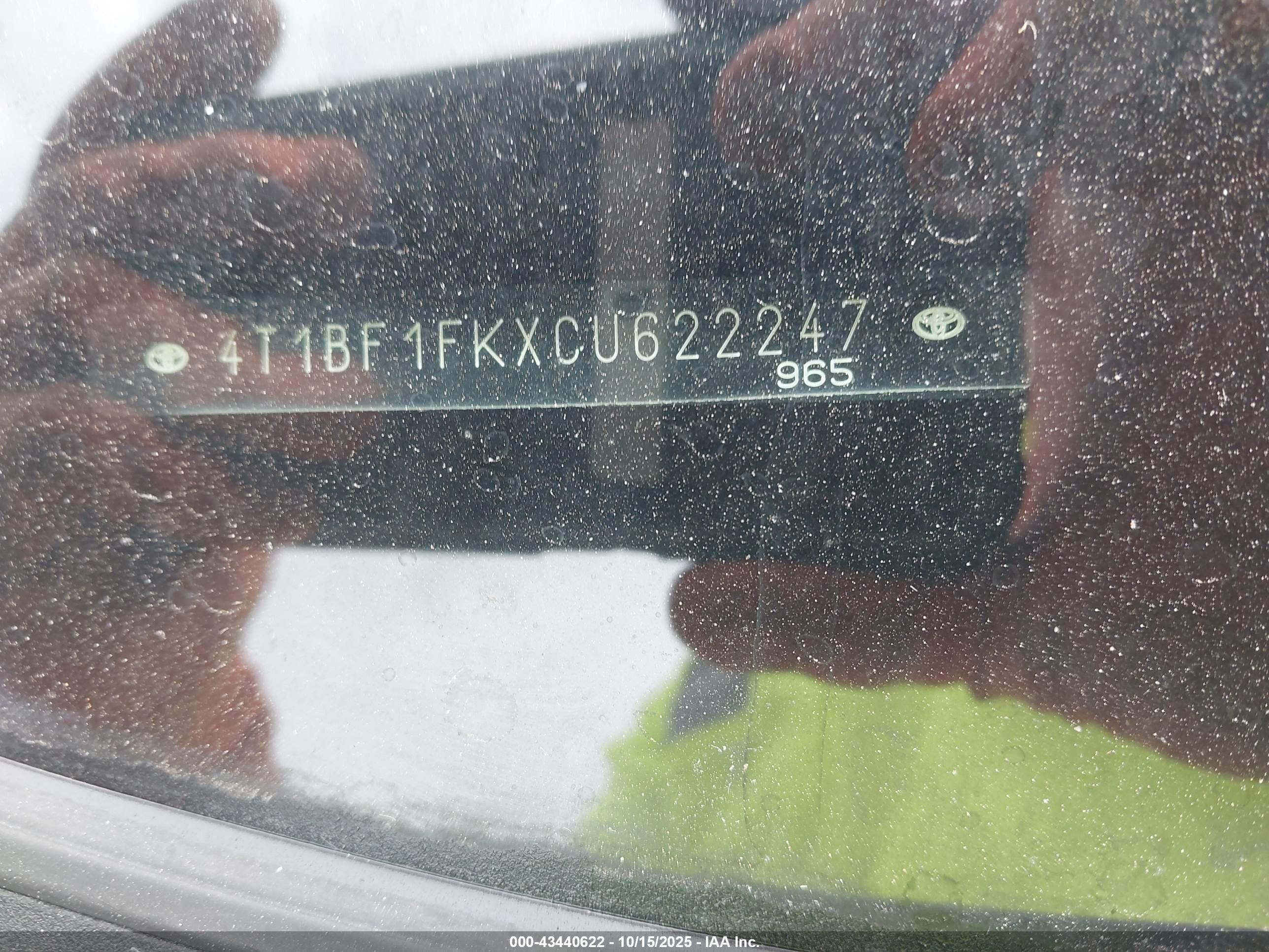 TOYOTA CAMRY image 9
