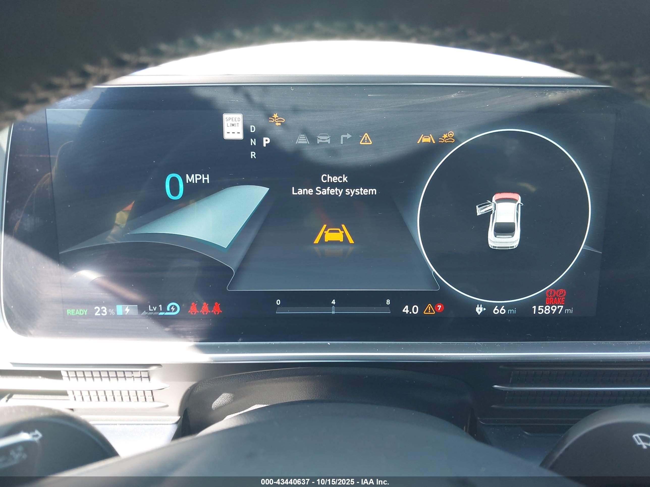 HYUNDAI IONIQ image 7