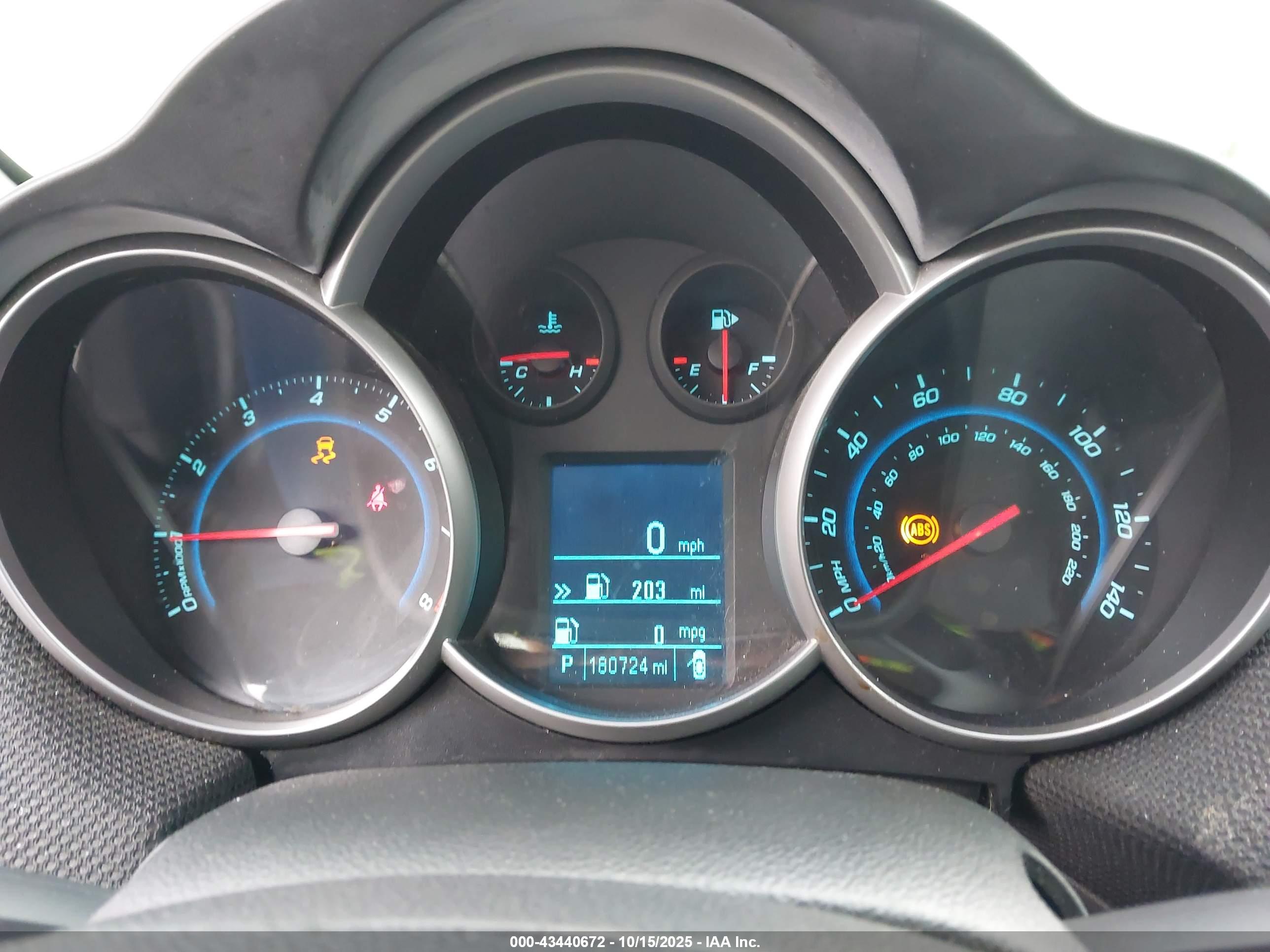 CHEVROLET CRUZE image 7