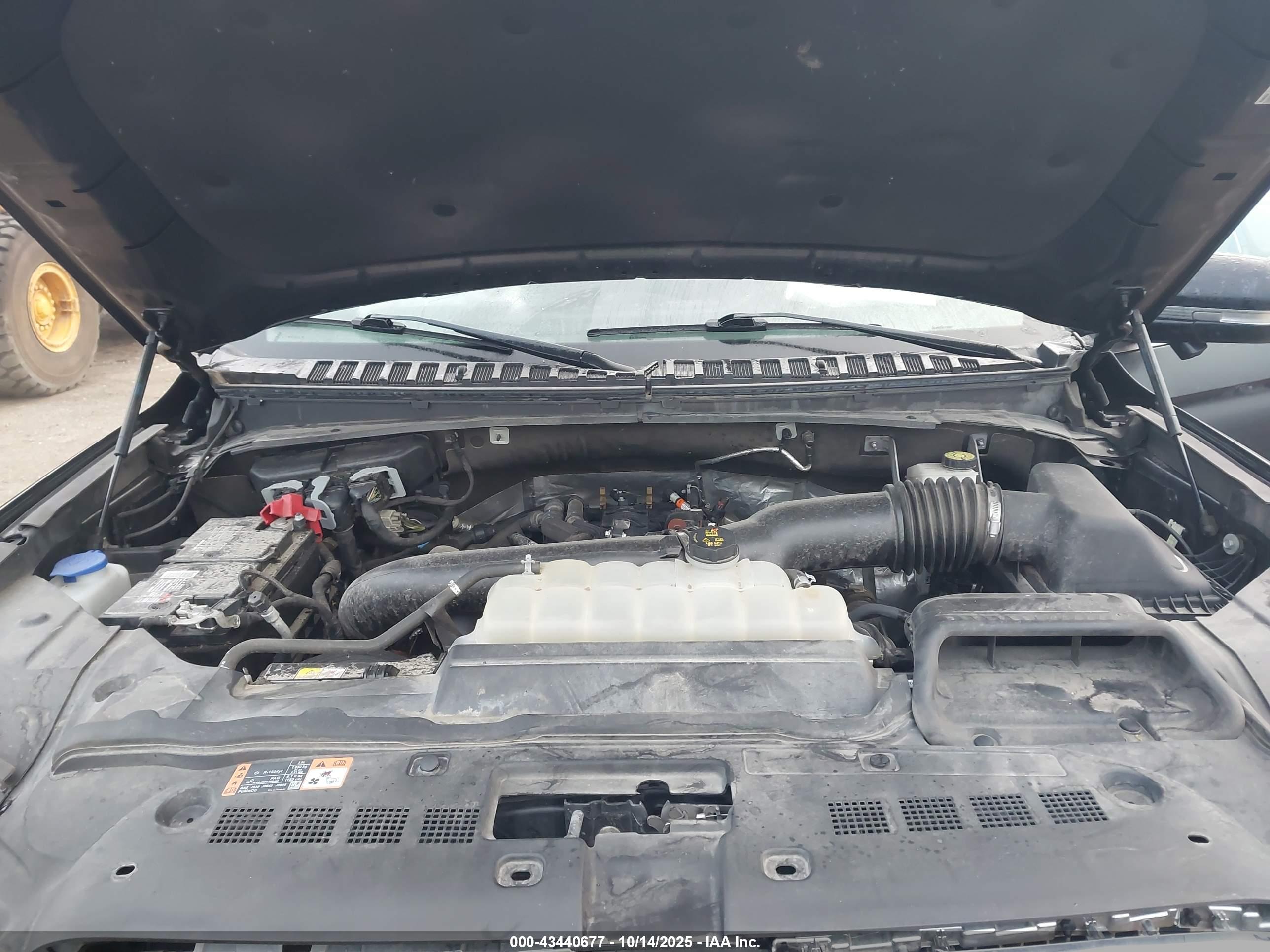 LINCOLN NAVIGATOR image 10