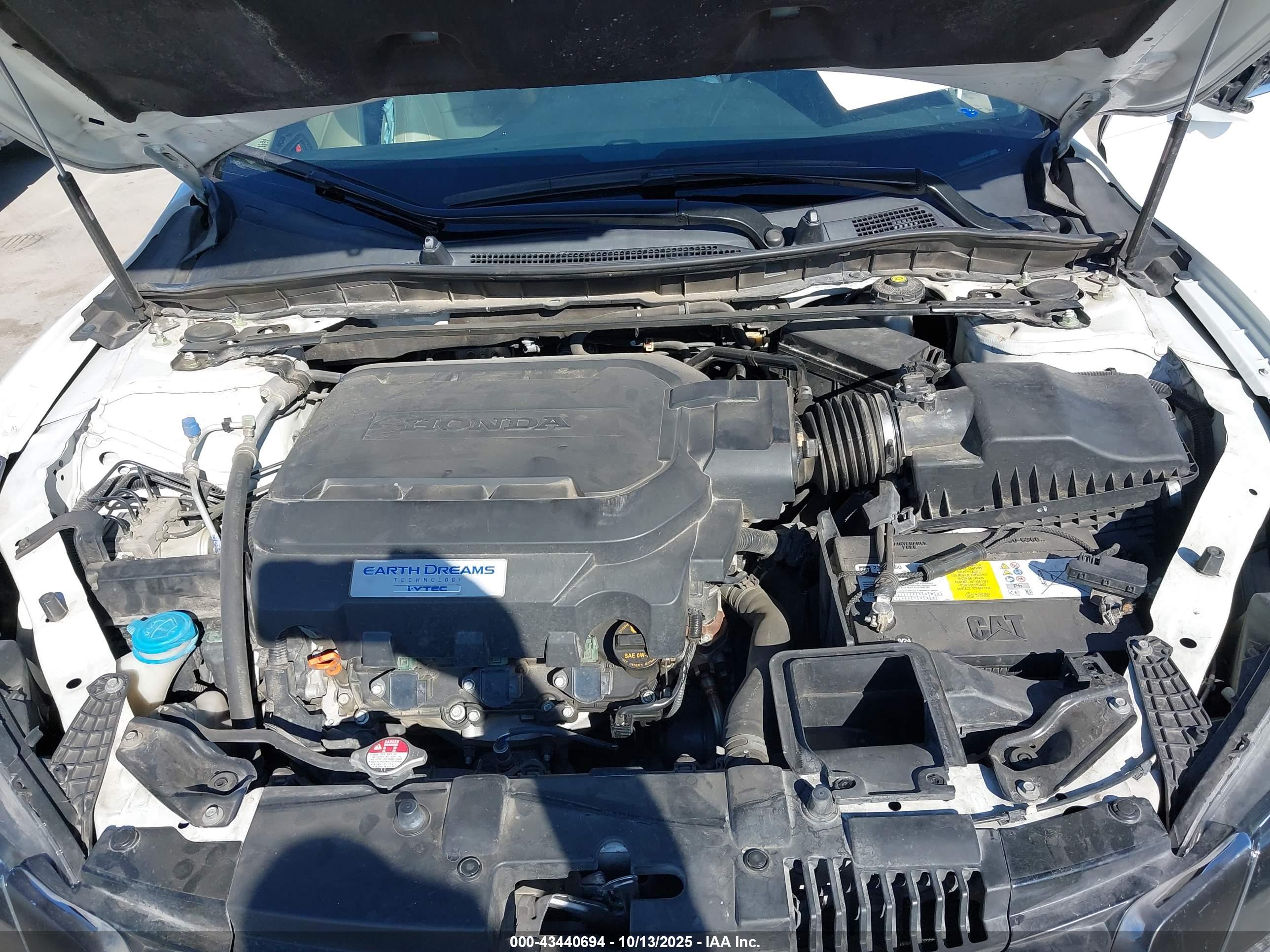 HONDA ACCORD image 10