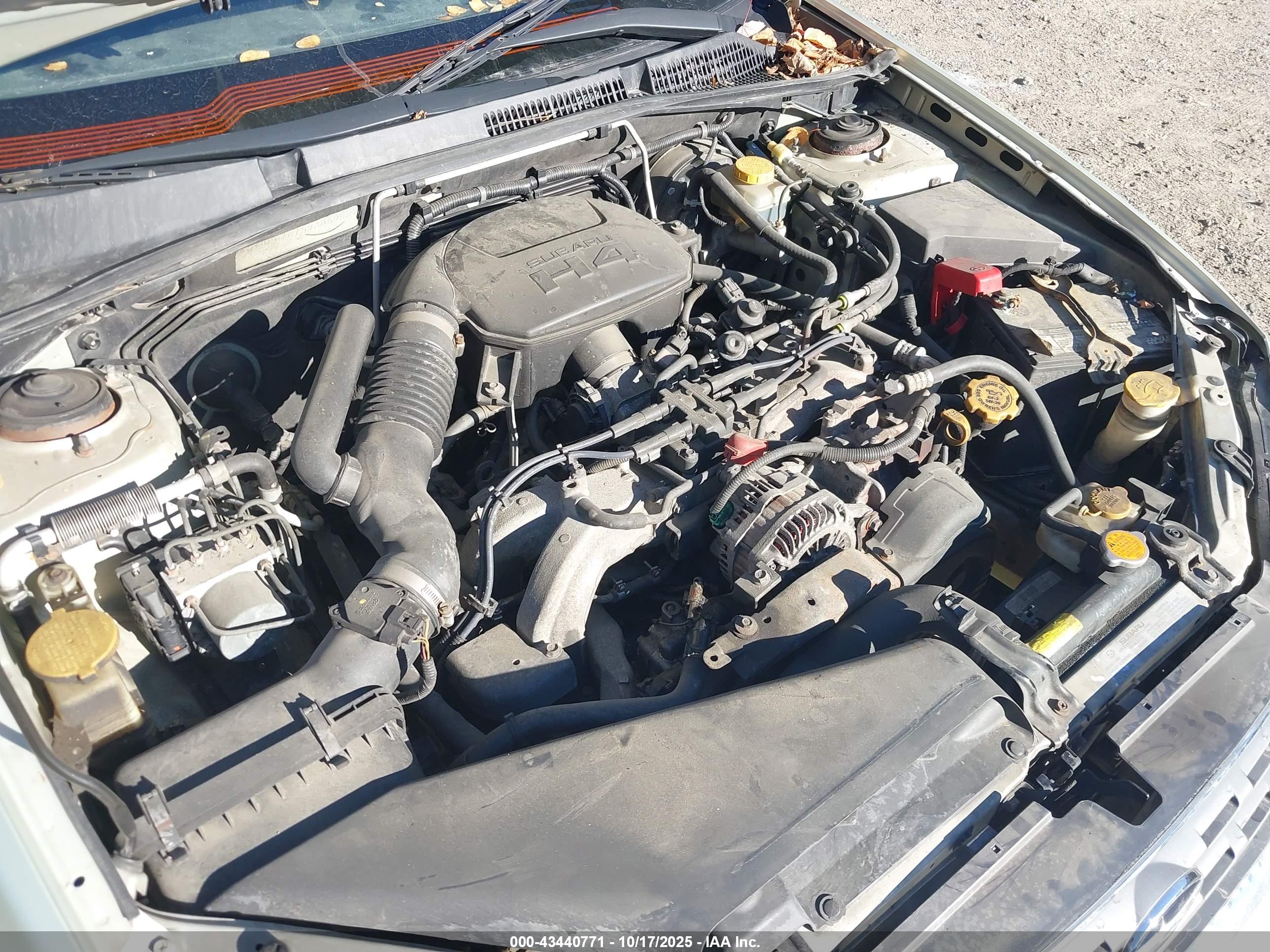 SUBARU OUTBACK image 10