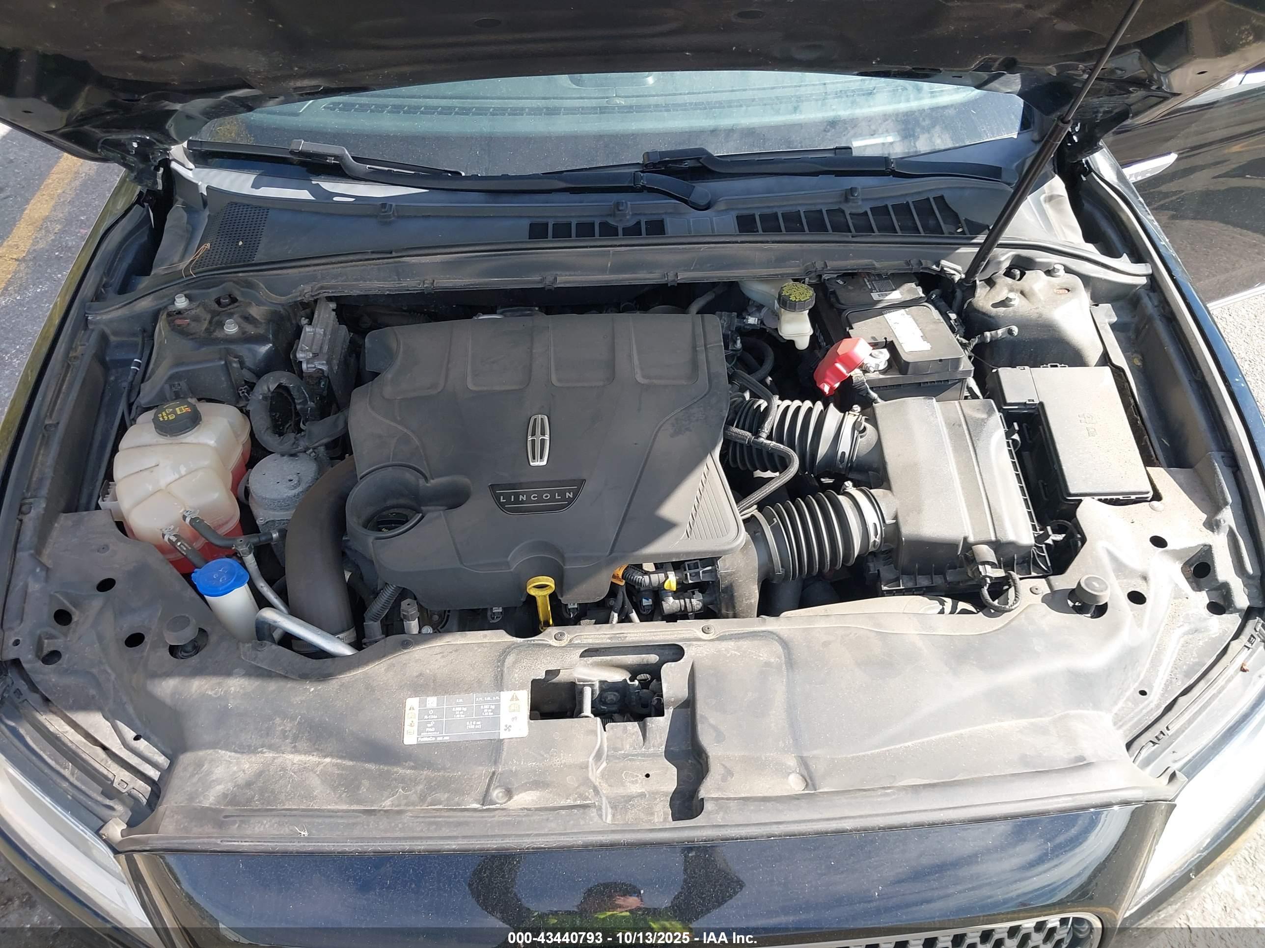 LINCOLN CONTINENTAL image 10