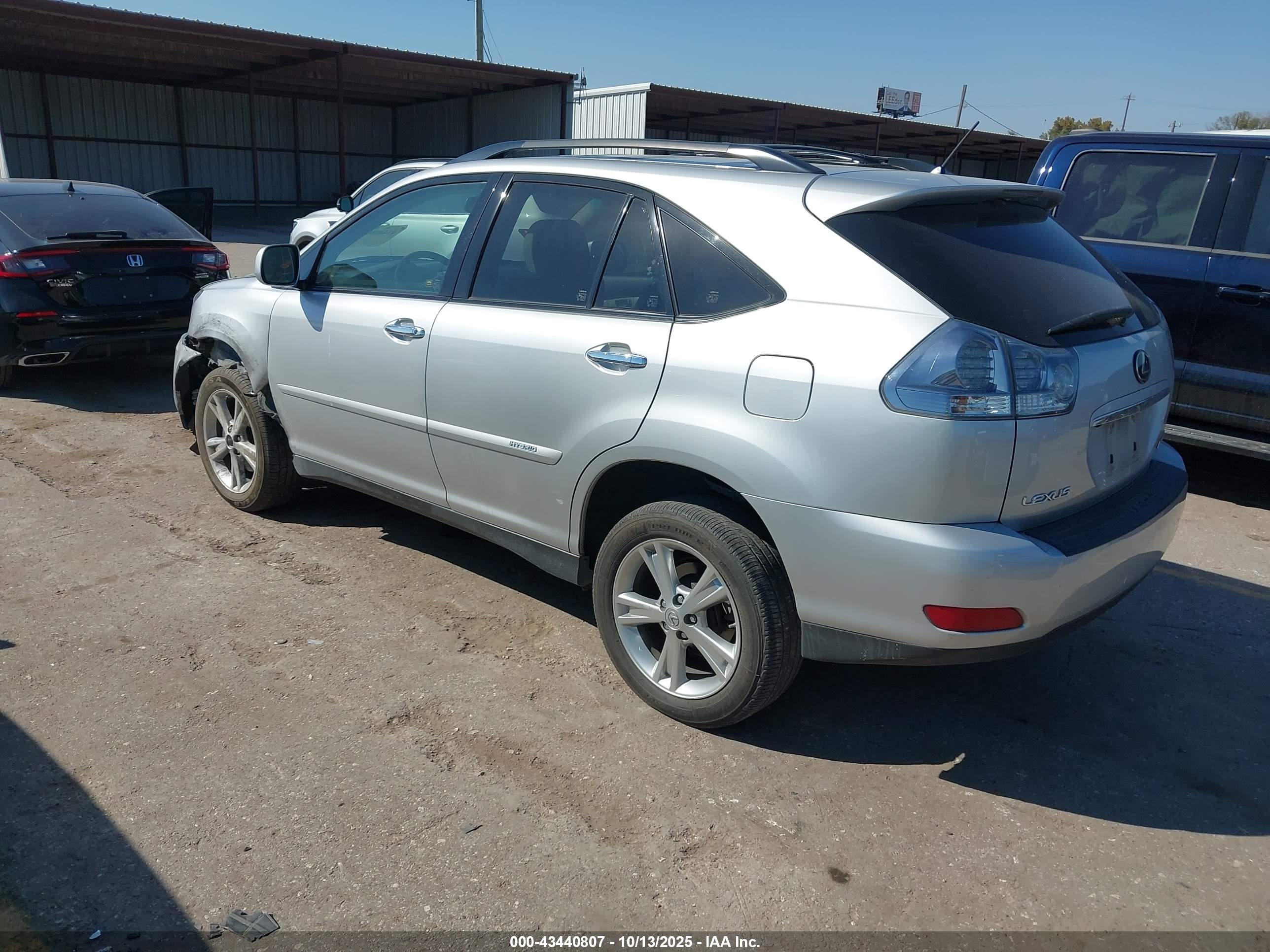 LEXUS RX image 3