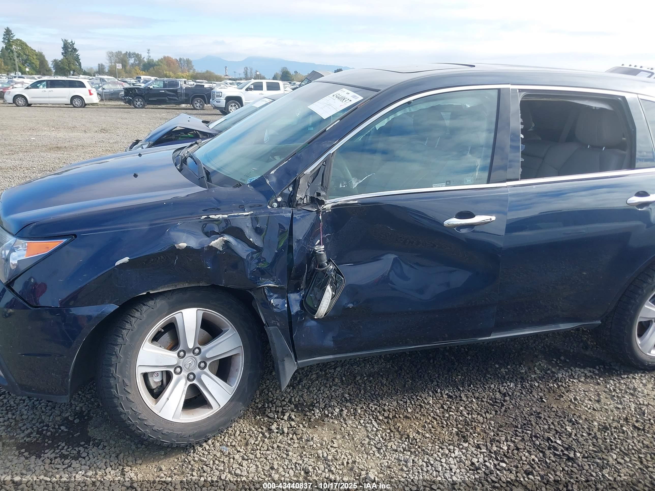 ACURA MDX image 6