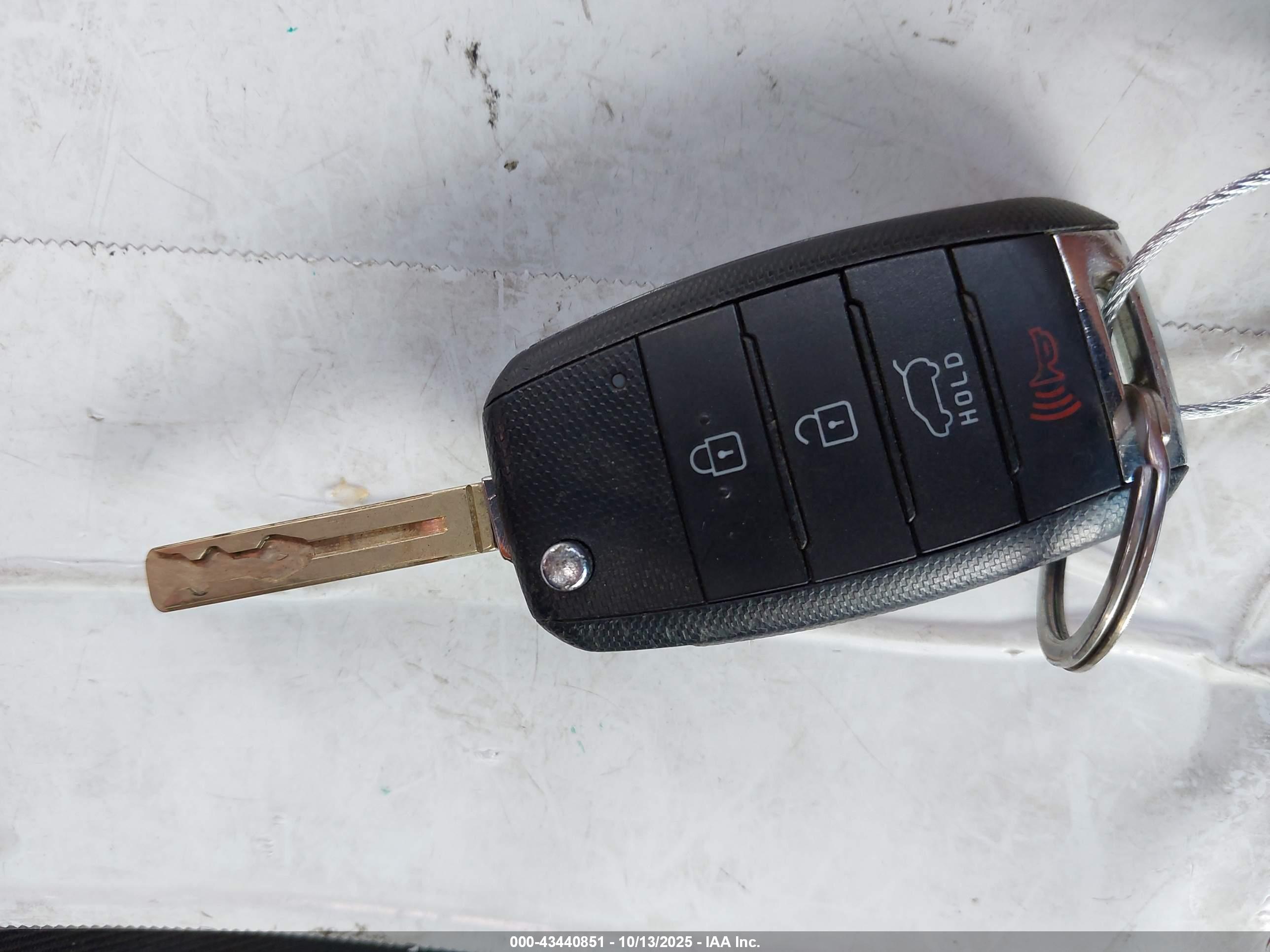 KIA SOUL image 11