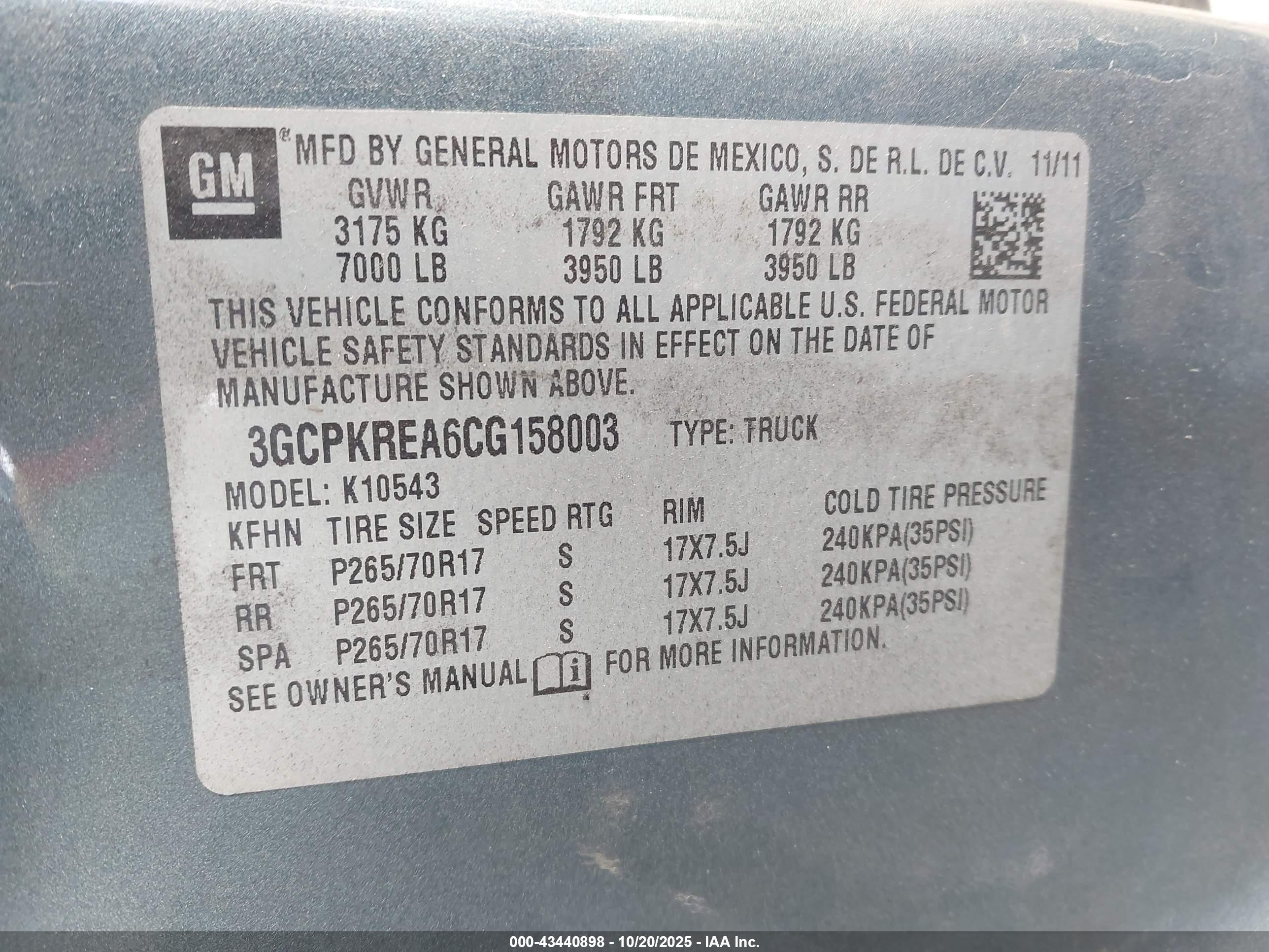 CHEVROLET SILVERADO image 9
