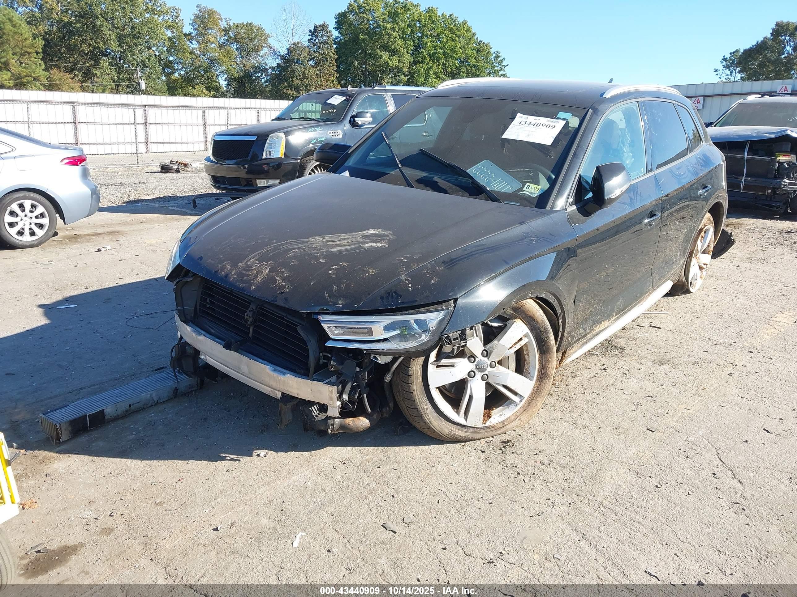 AUDI Q5 image 2