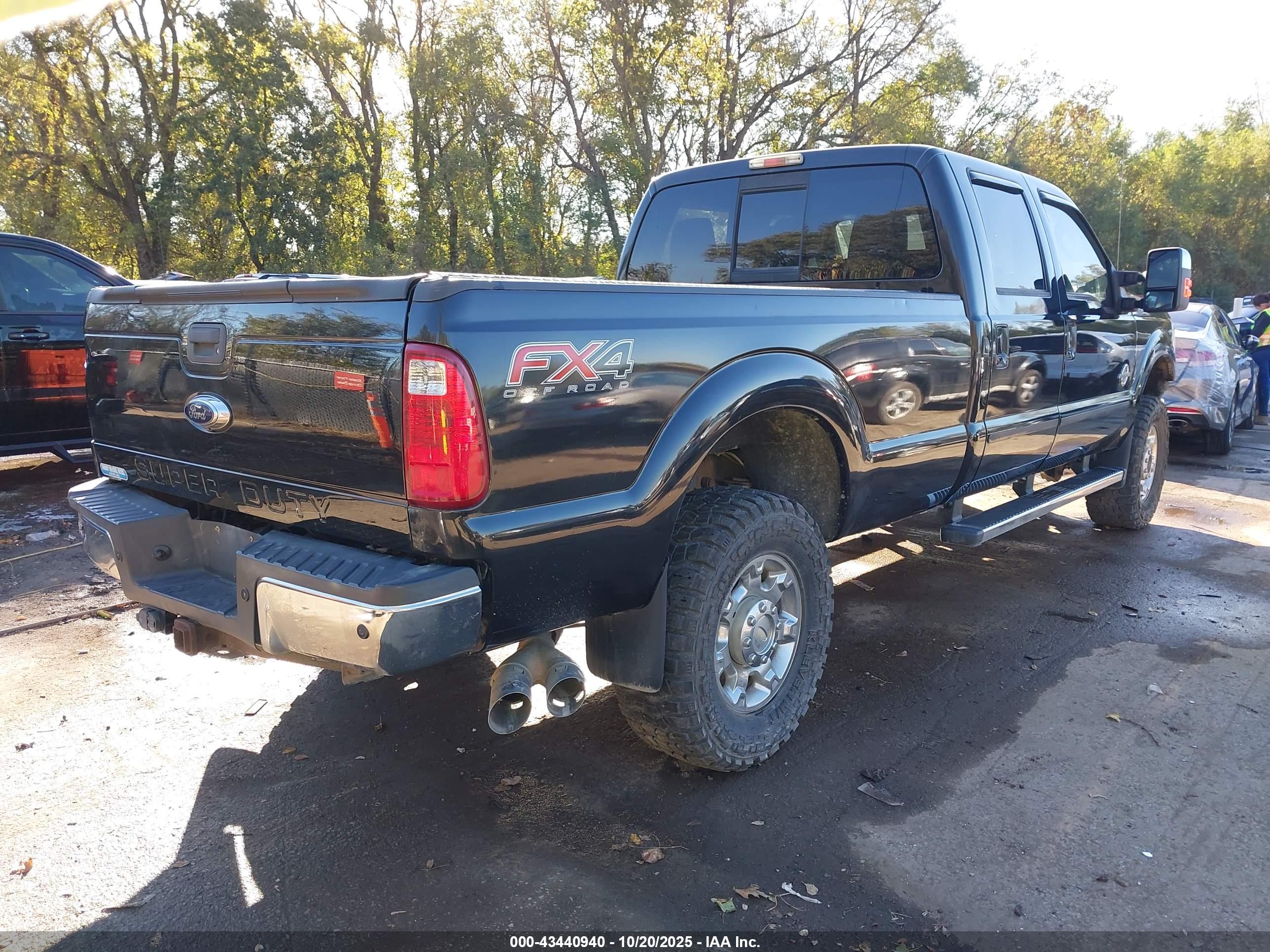 FORD F-350 image 4