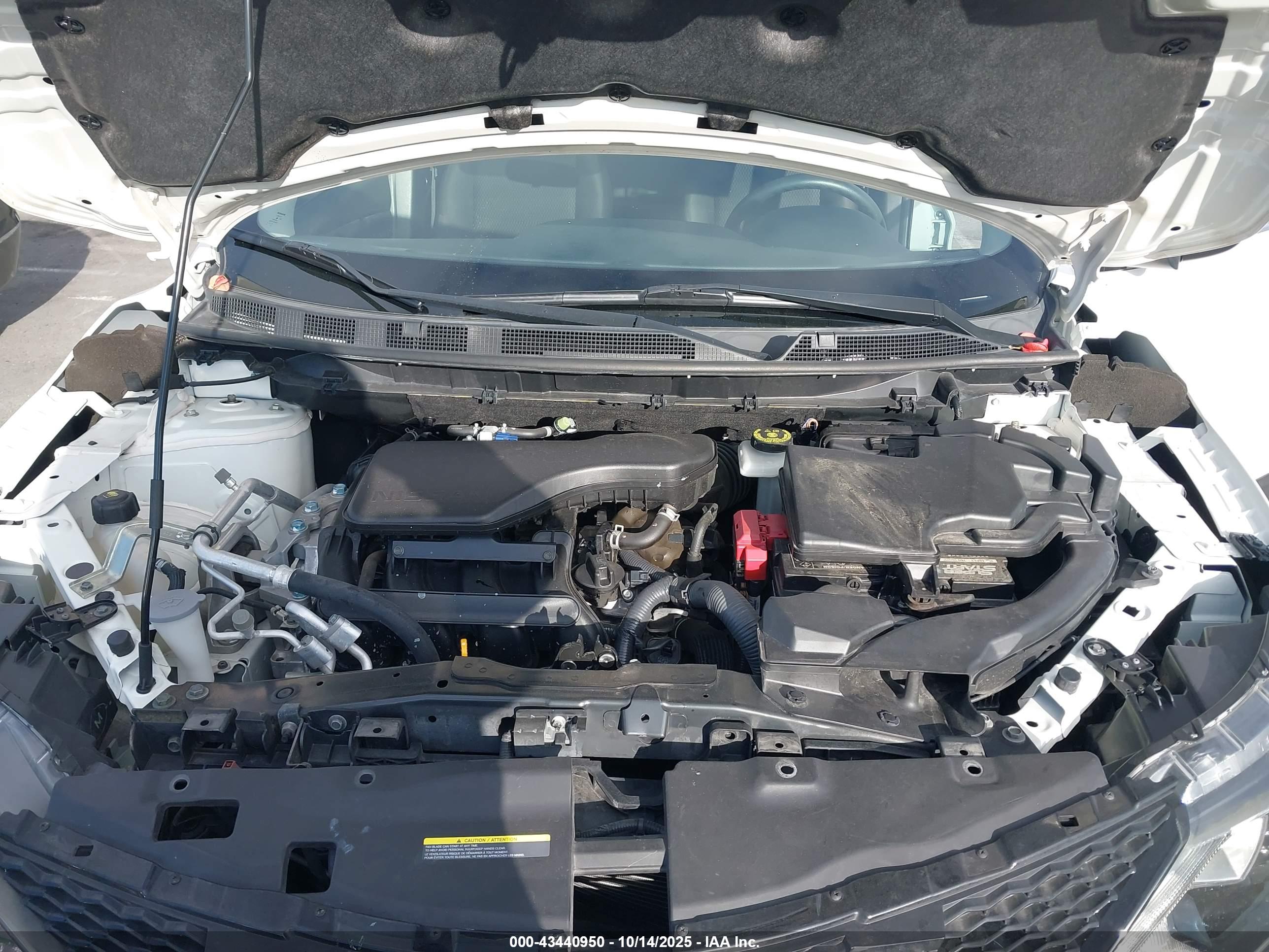 NISSAN ROGUE image 10