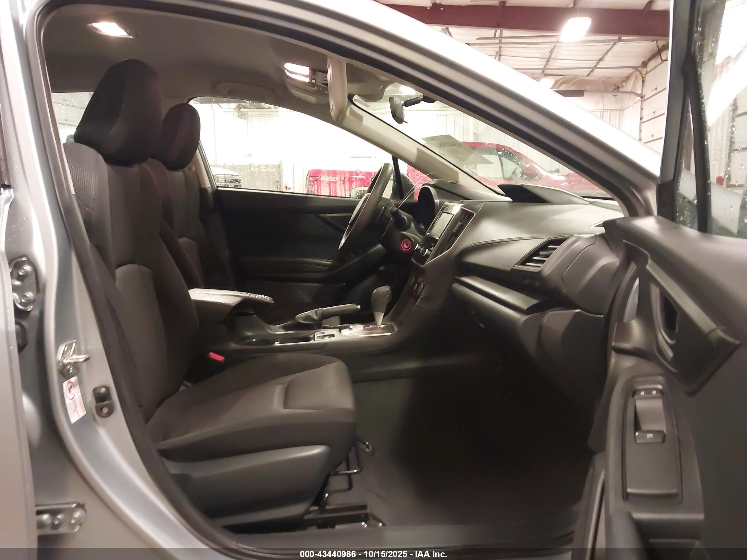 SUBARU IMPREZA image 5