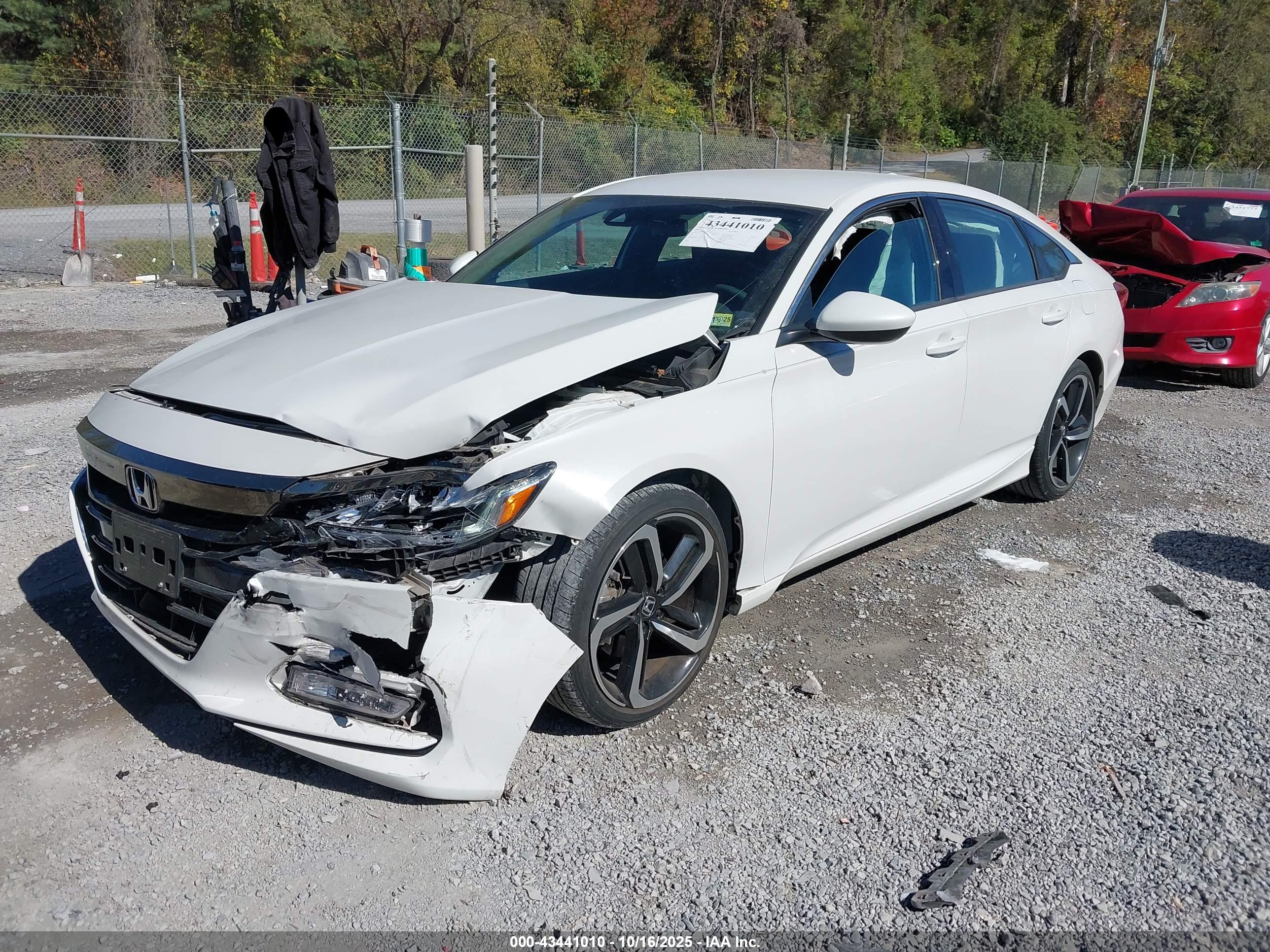 HONDA ACCORD image 2