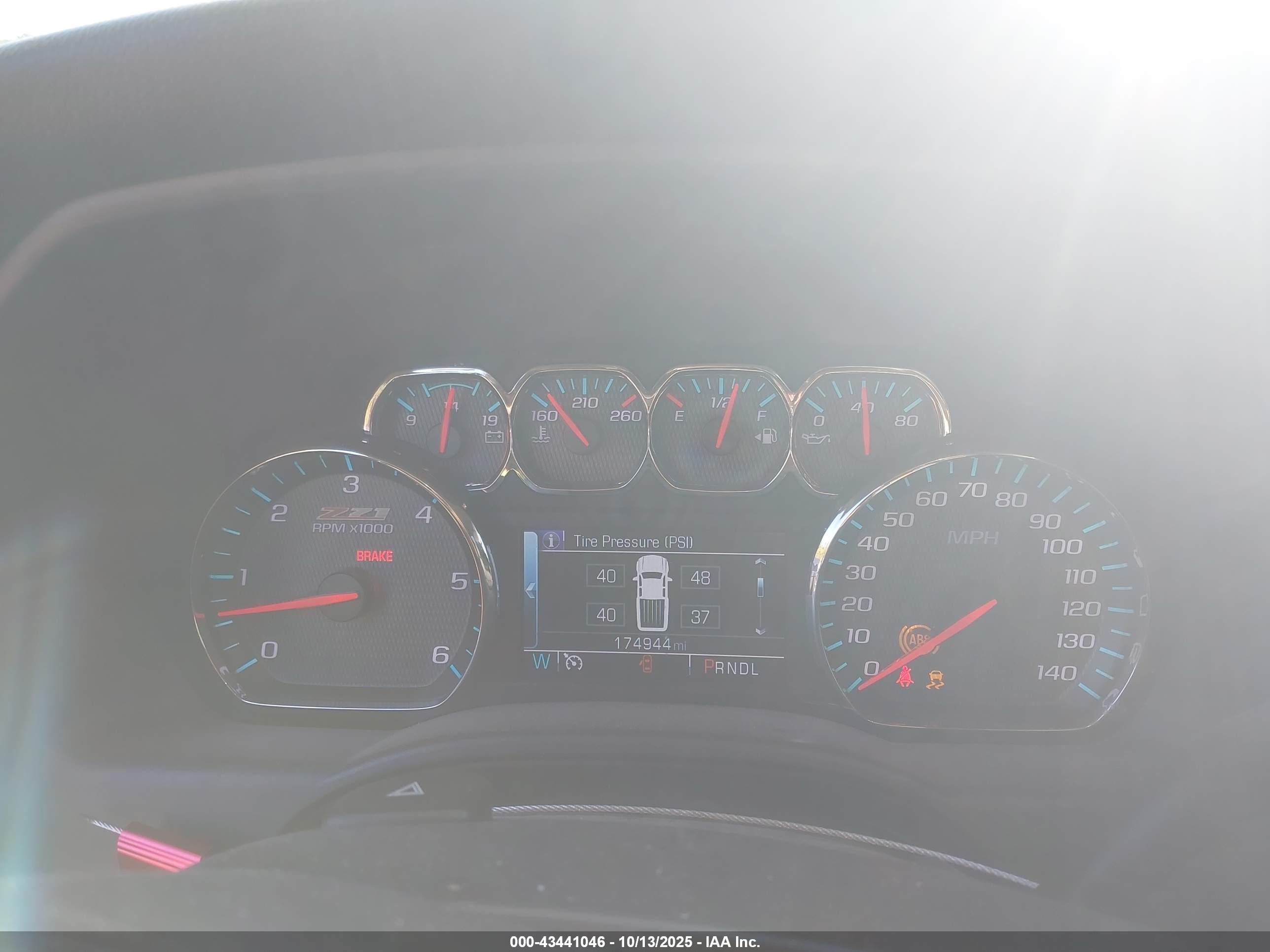 CHEVROLET SILVERADO image 7