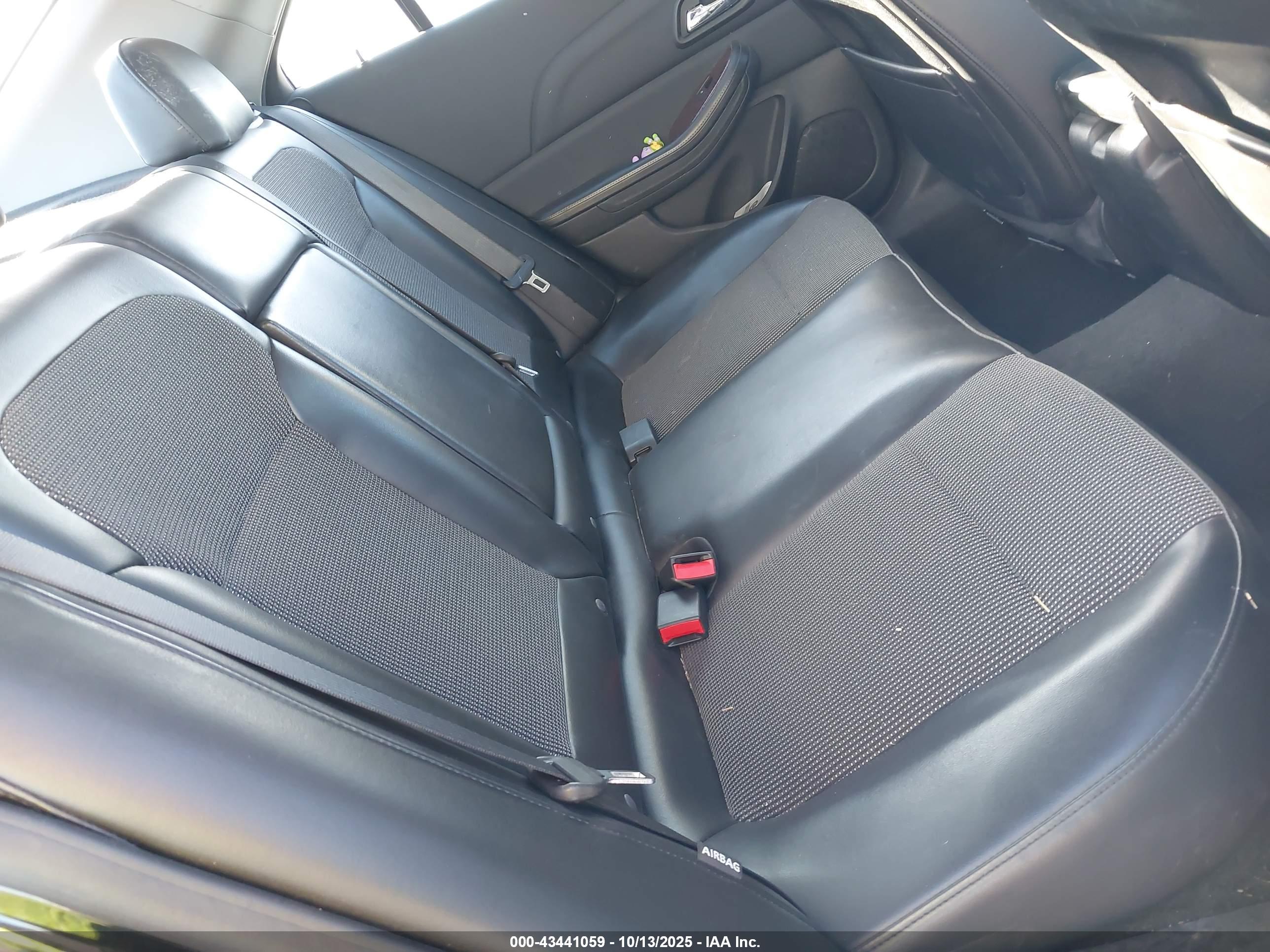 CHEVROLET MALIBU image 8