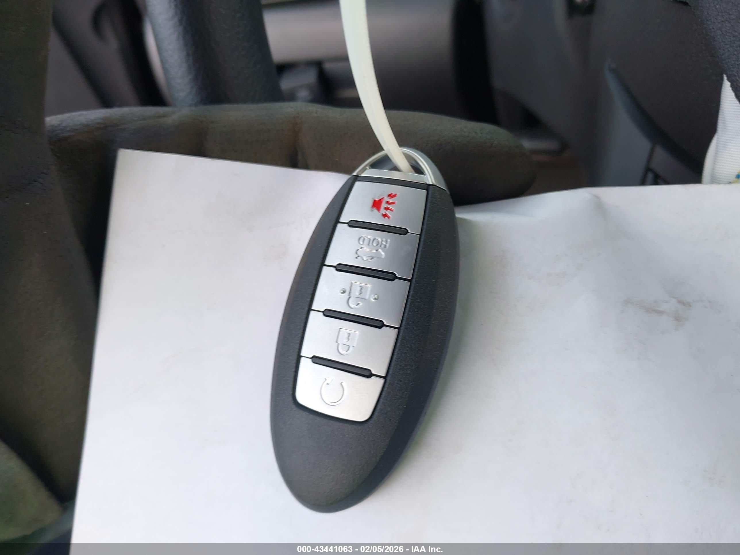 NISSAN SENTRA image 11