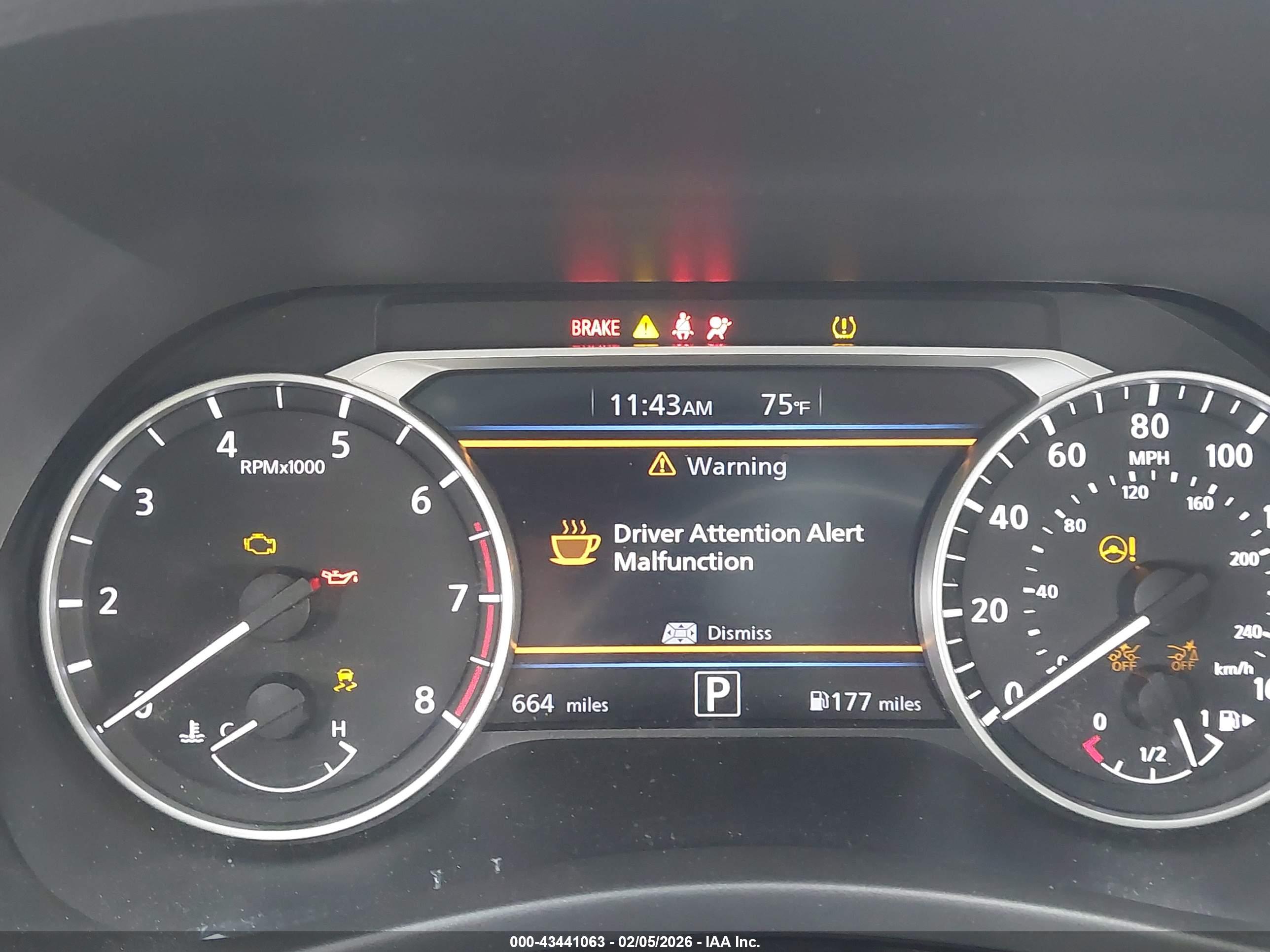 NISSAN SENTRA image 7