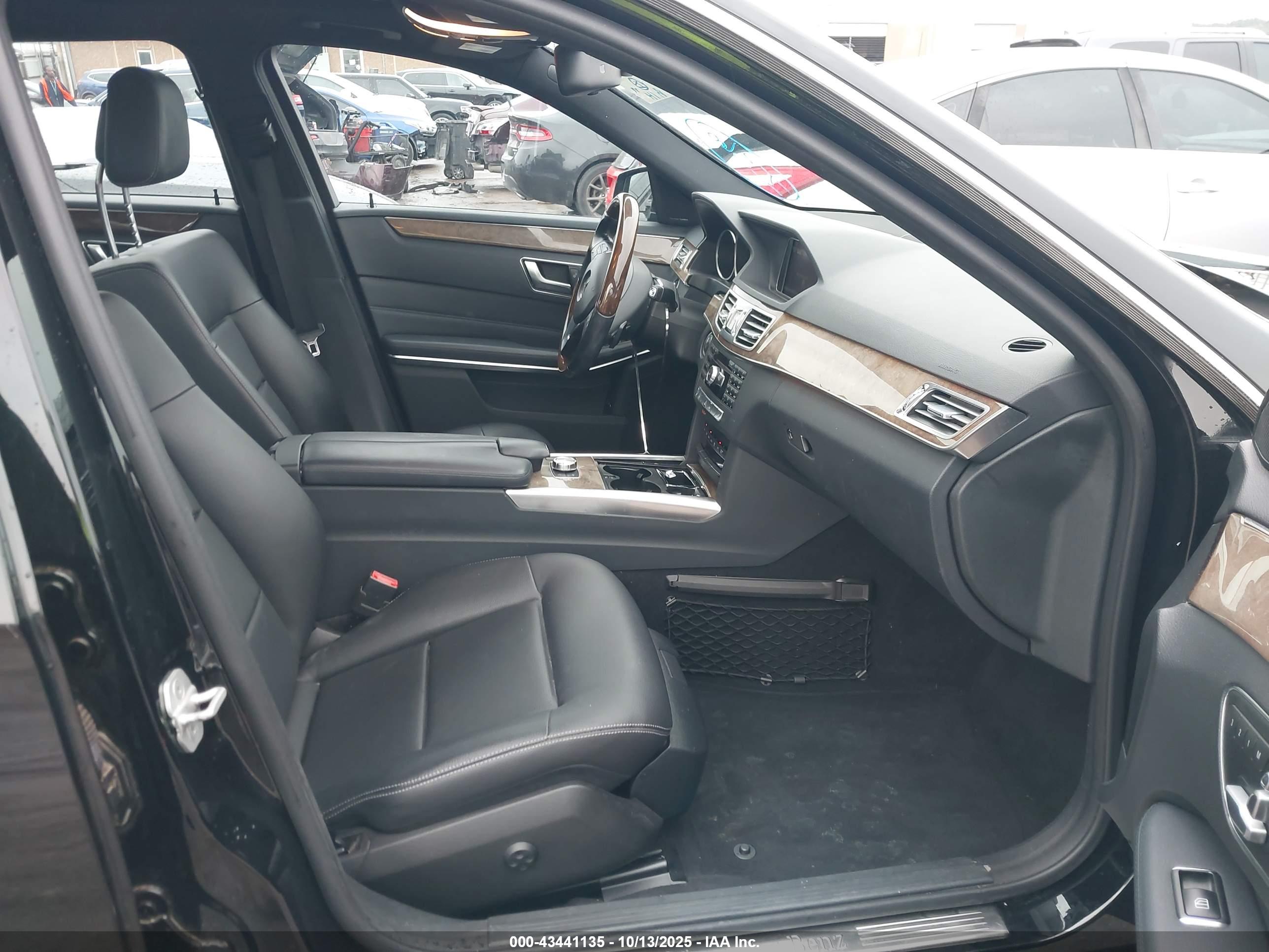 MERCEDES-BENZ E image 5