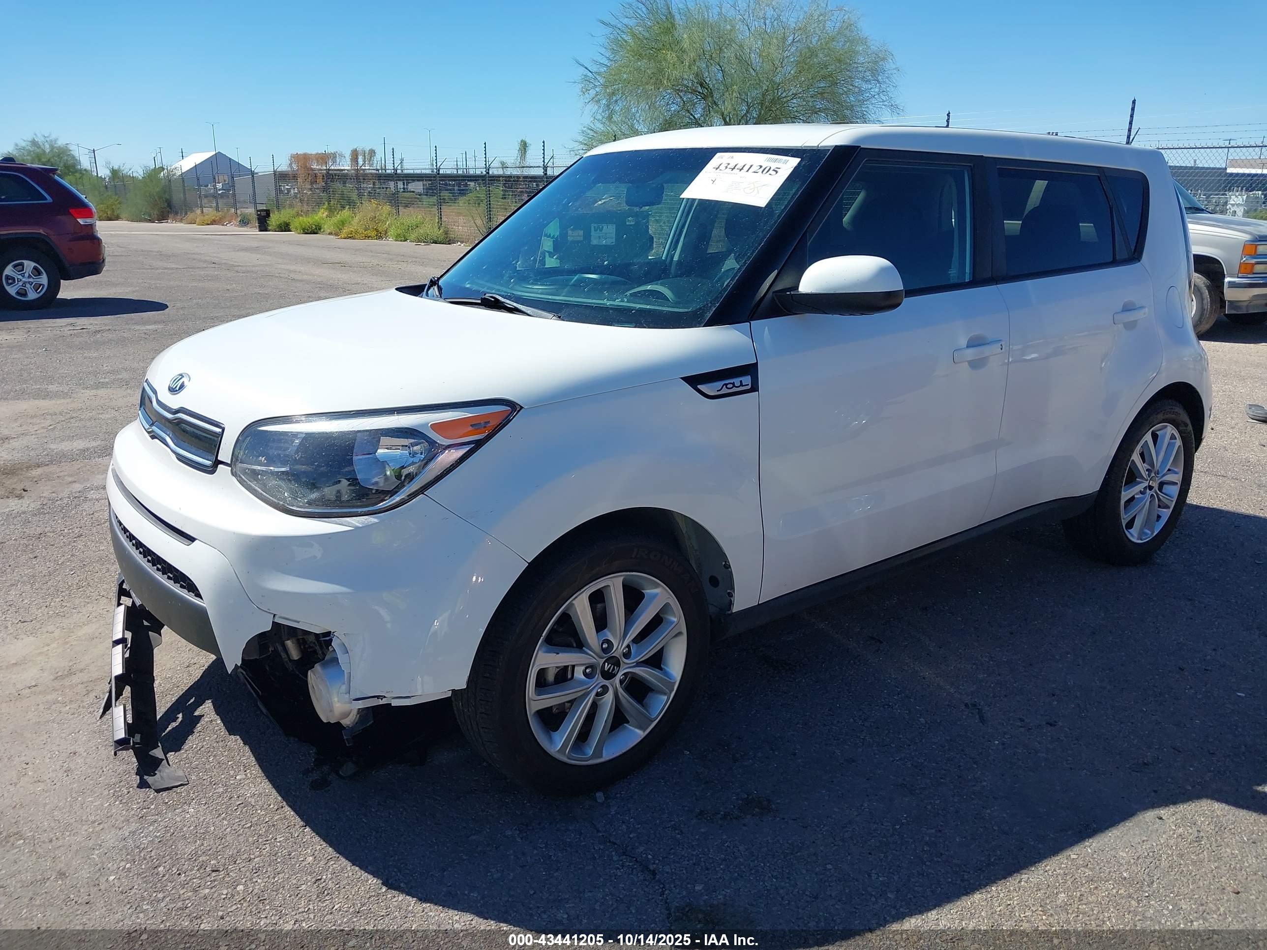 KIA SOUL image 2