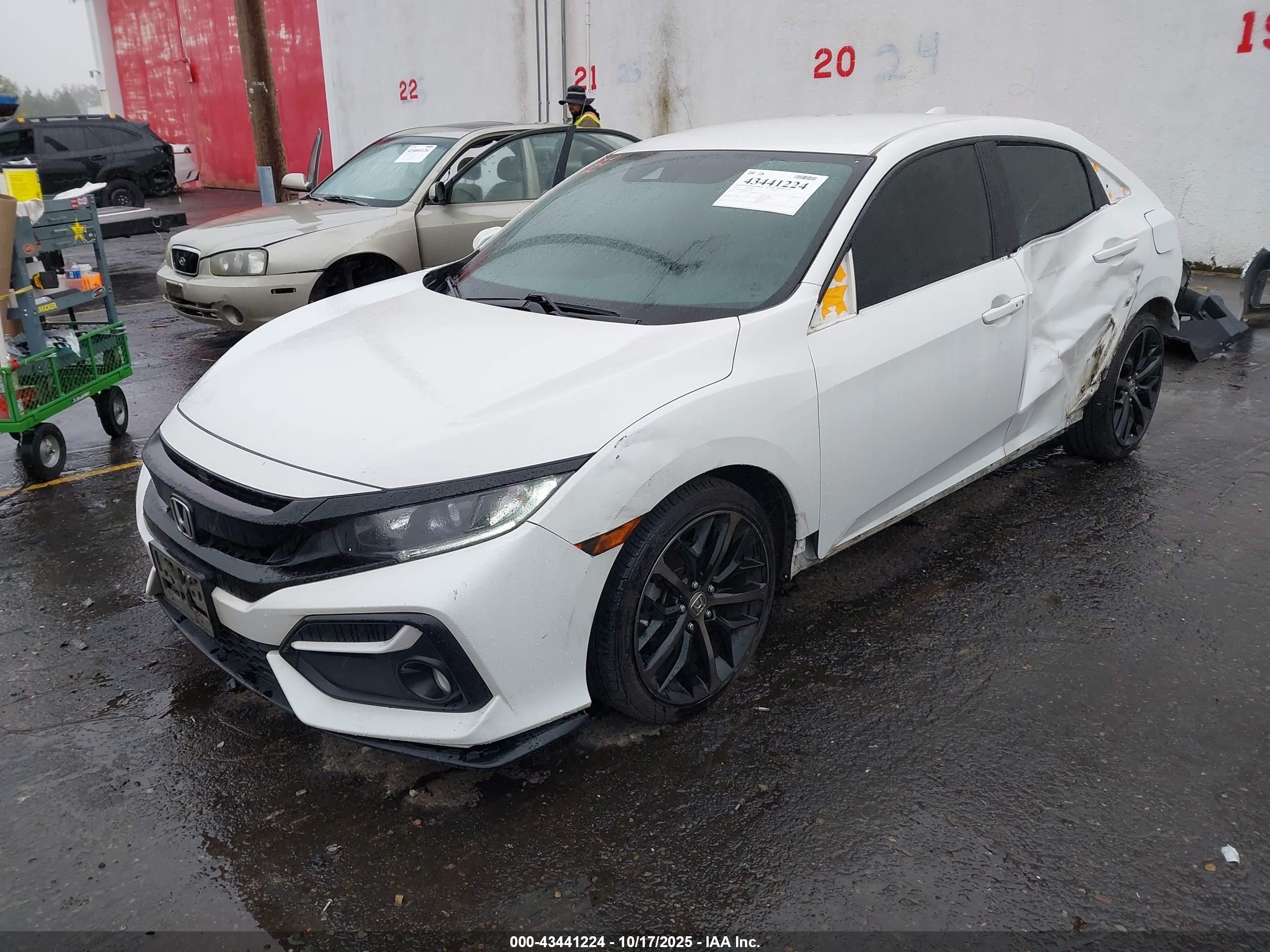 HONDA CIVIC image 2