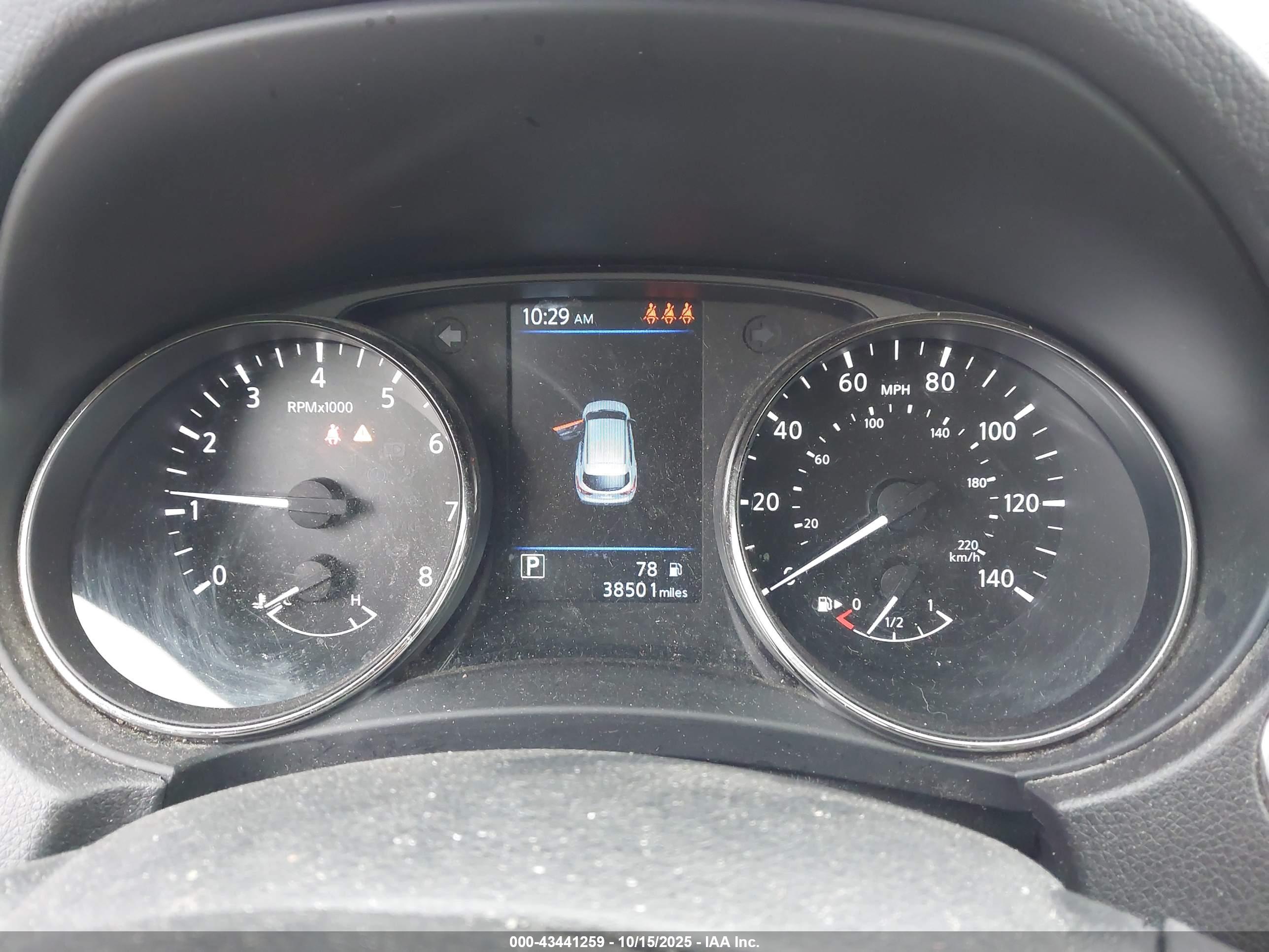 NISSAN ROGUE image 7
