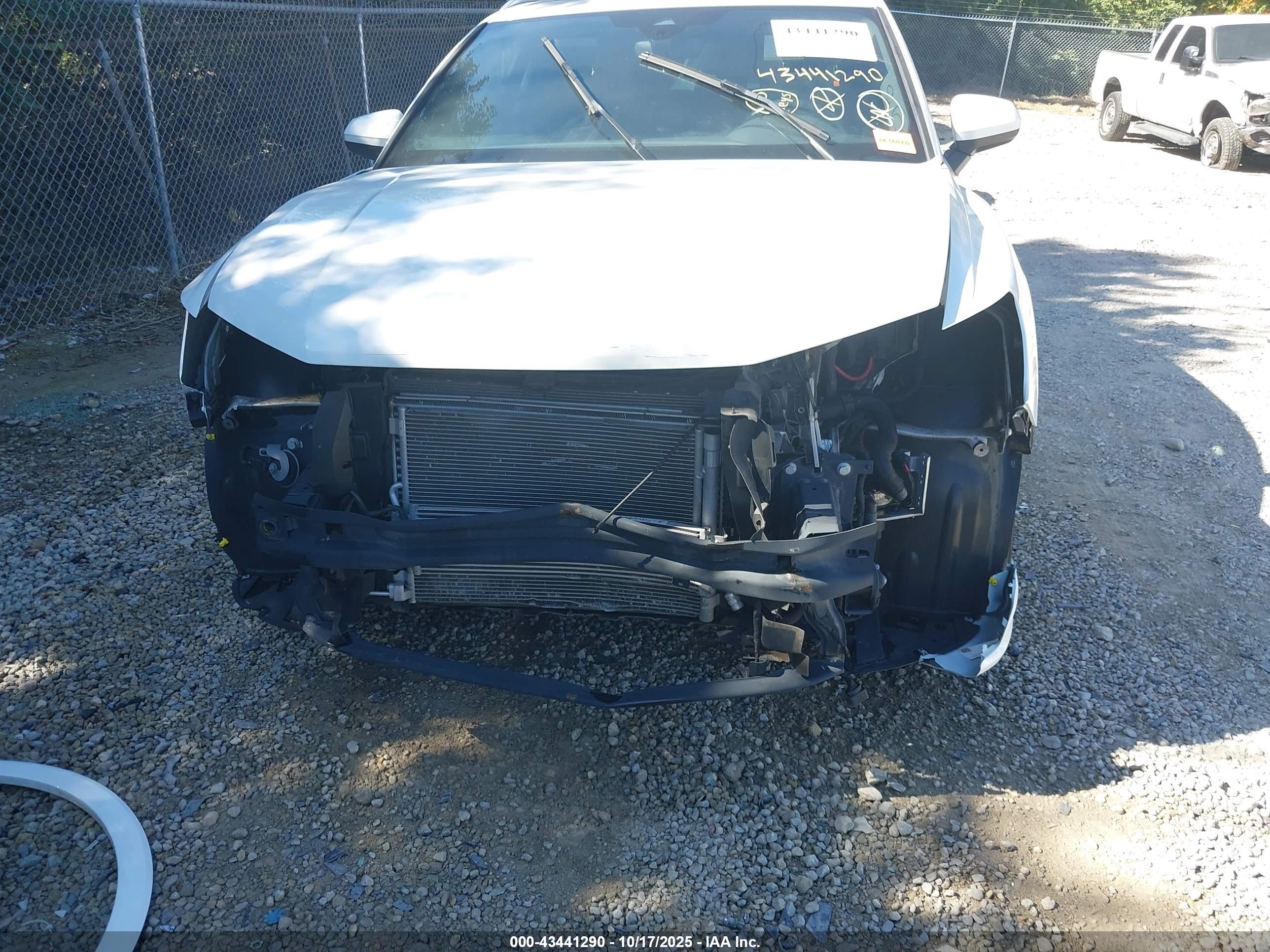 AUDI Q3 image 6