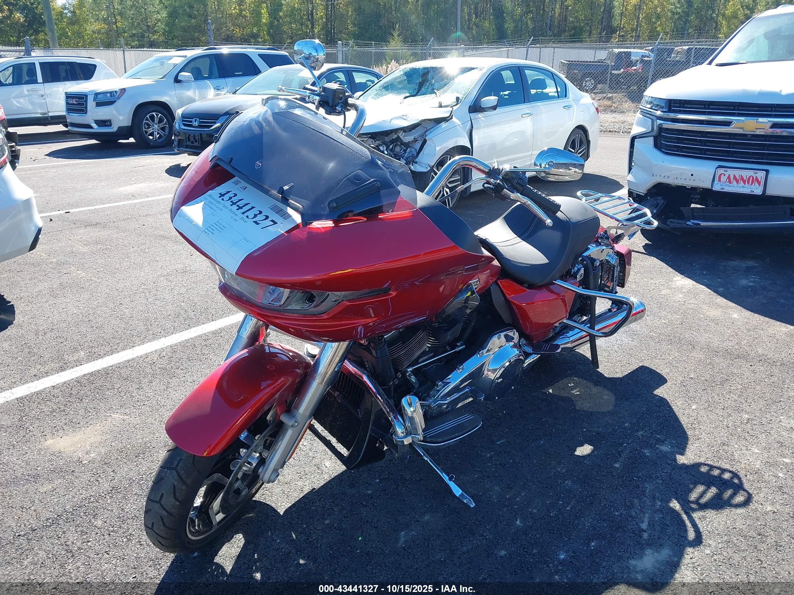 HARLEY-DAVIDSON FLTRX image 2