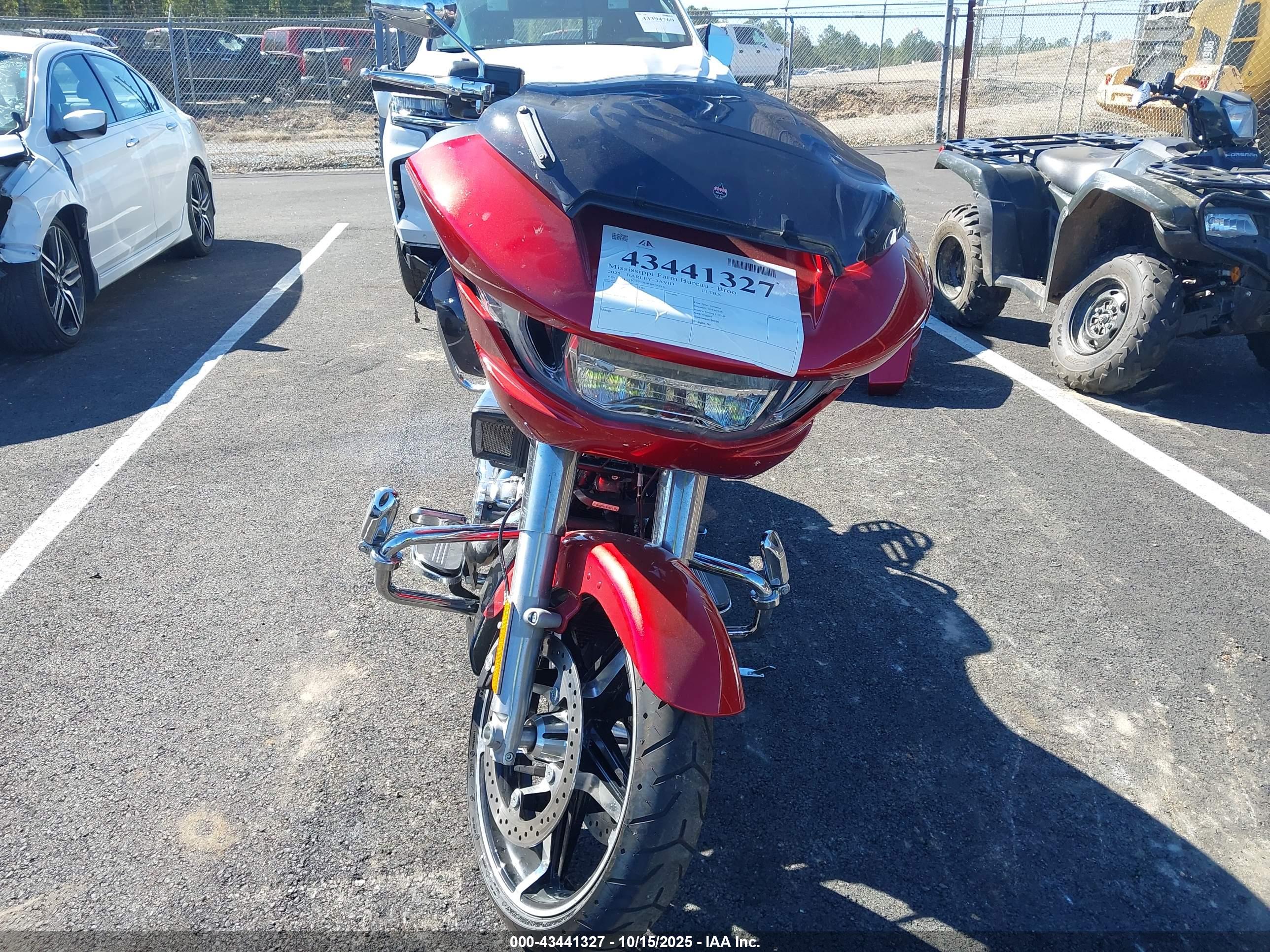 HARLEY-DAVIDSON FLTRX image 5