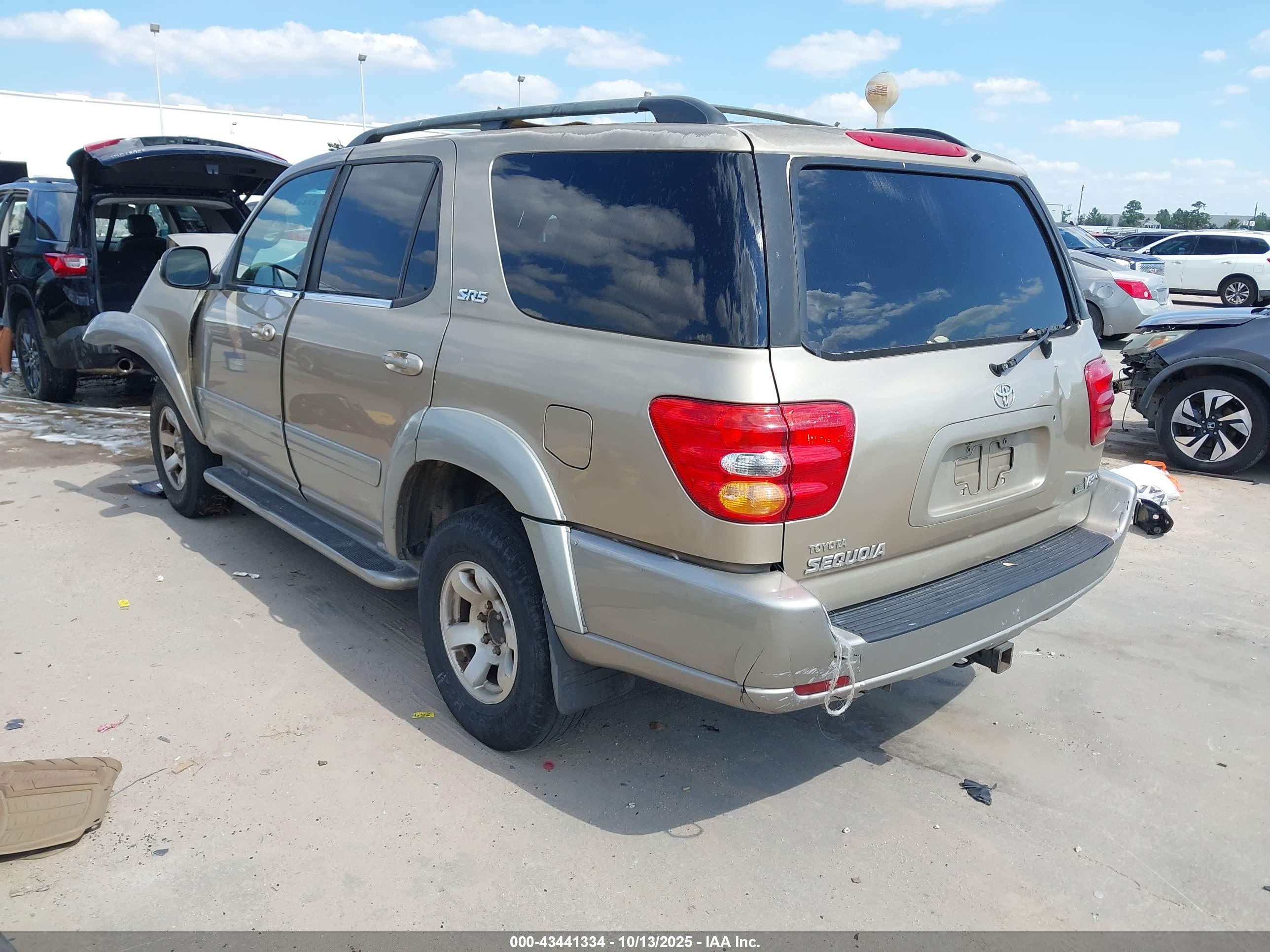 TOYOTA SEQUOIA image 3