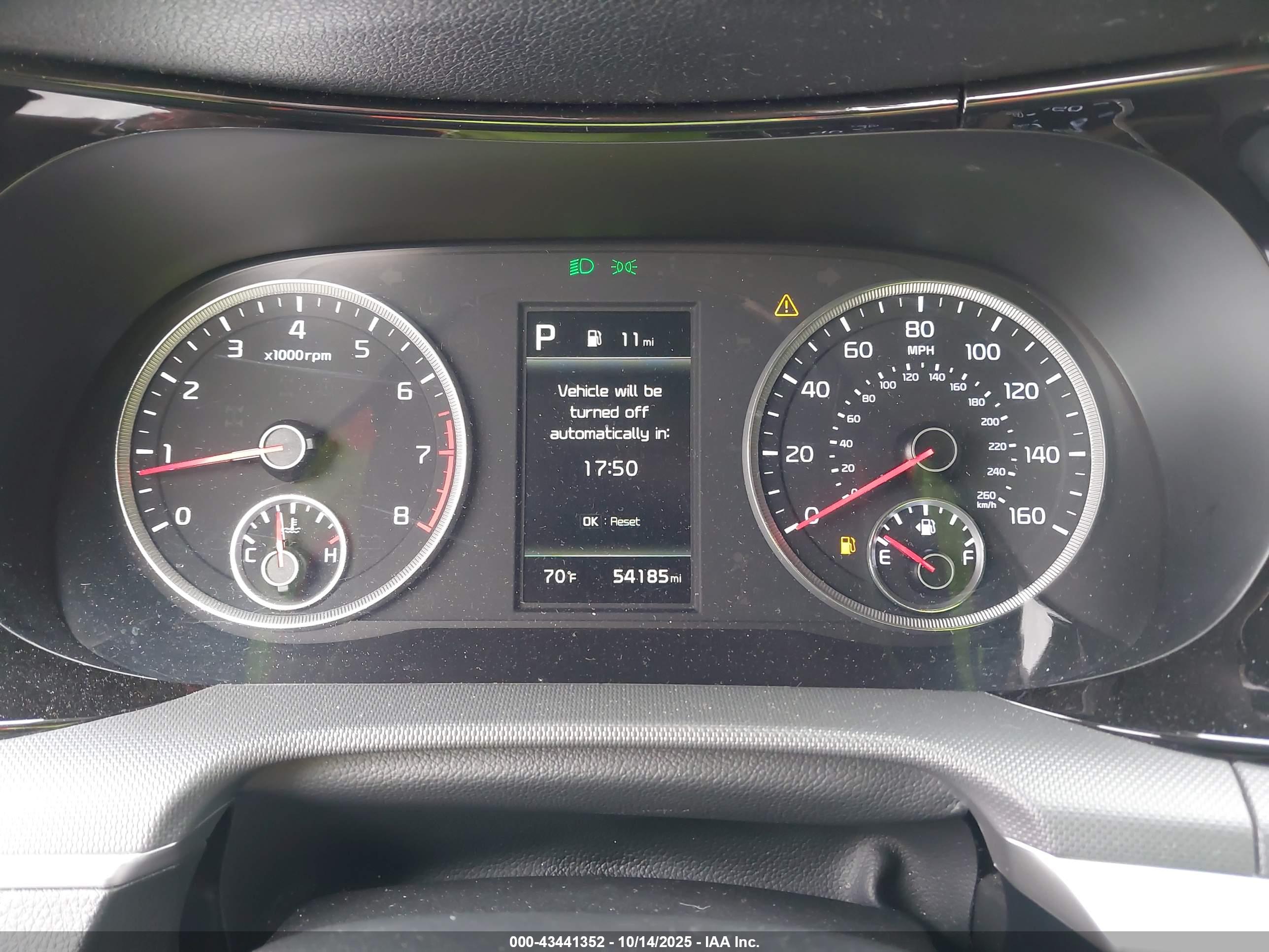 KIA K5 image 7