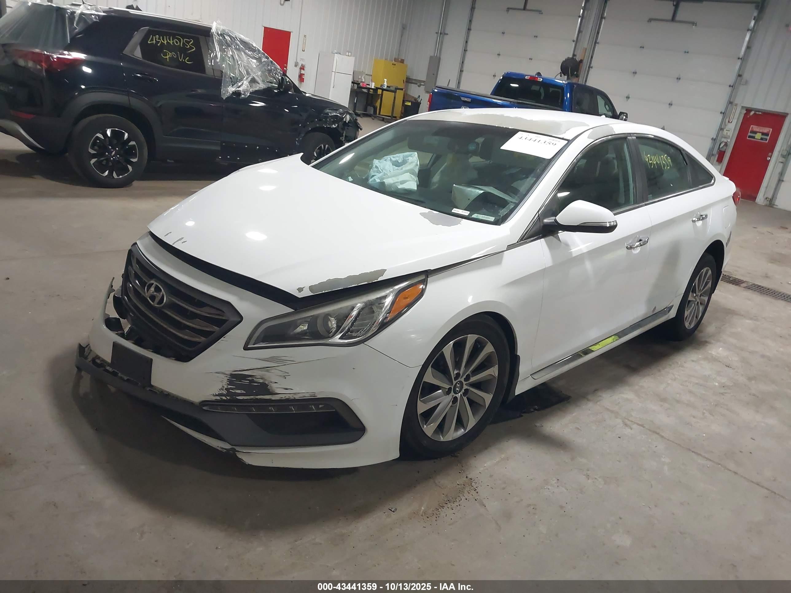 HYUNDAI SONATA image 2