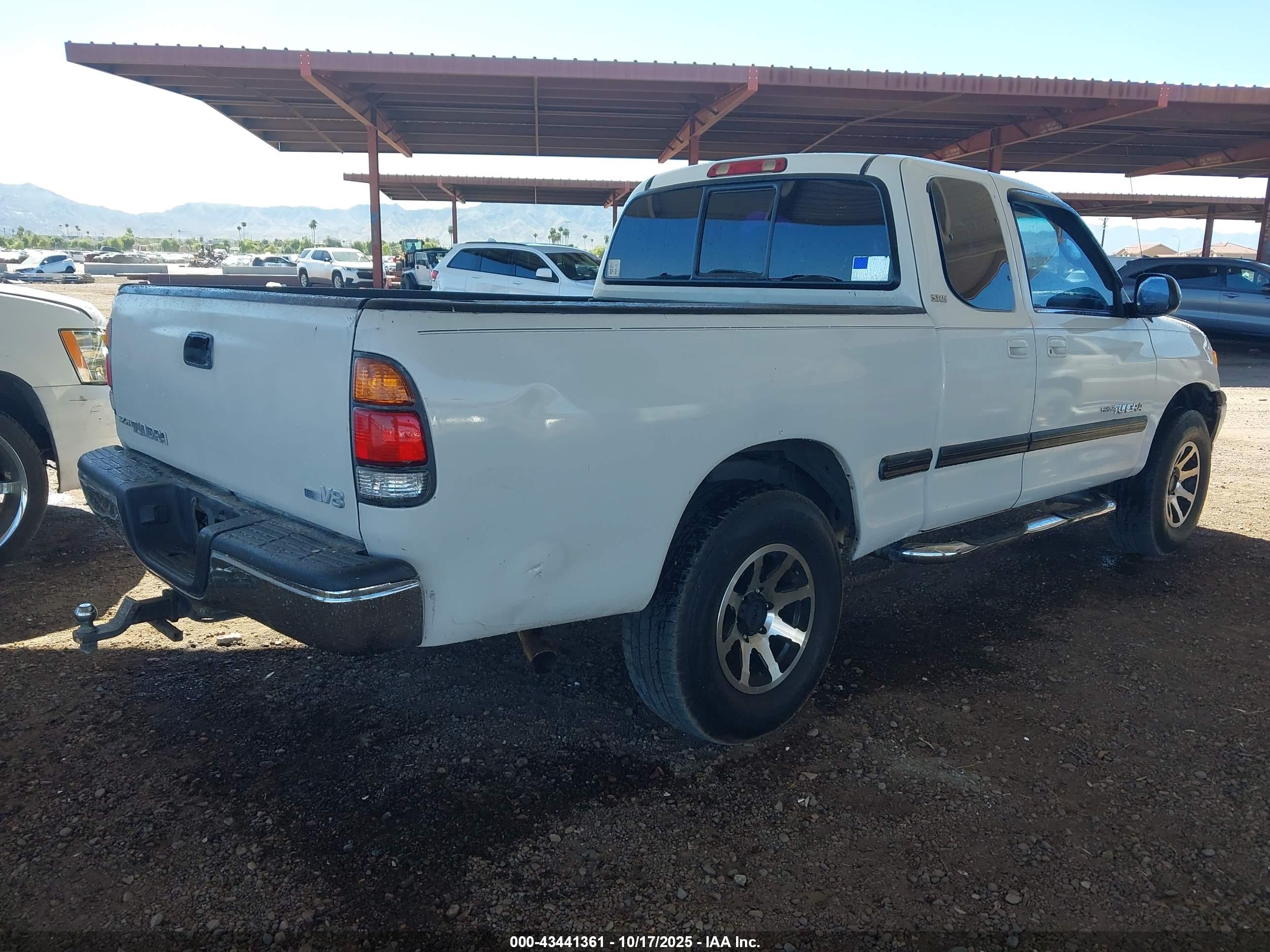 TOYOTA TUNDRA image 4