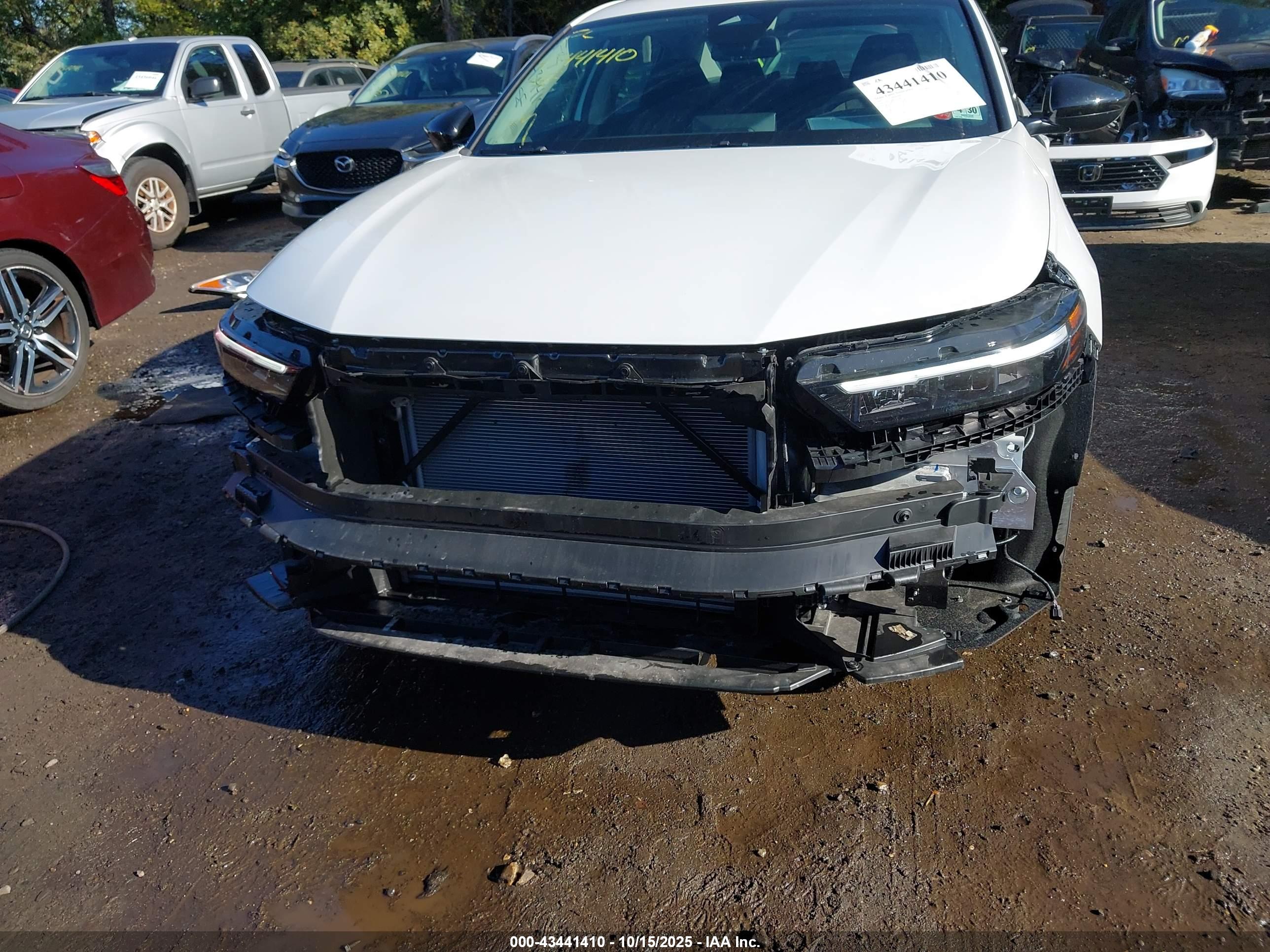 HONDA ACCORD image 6