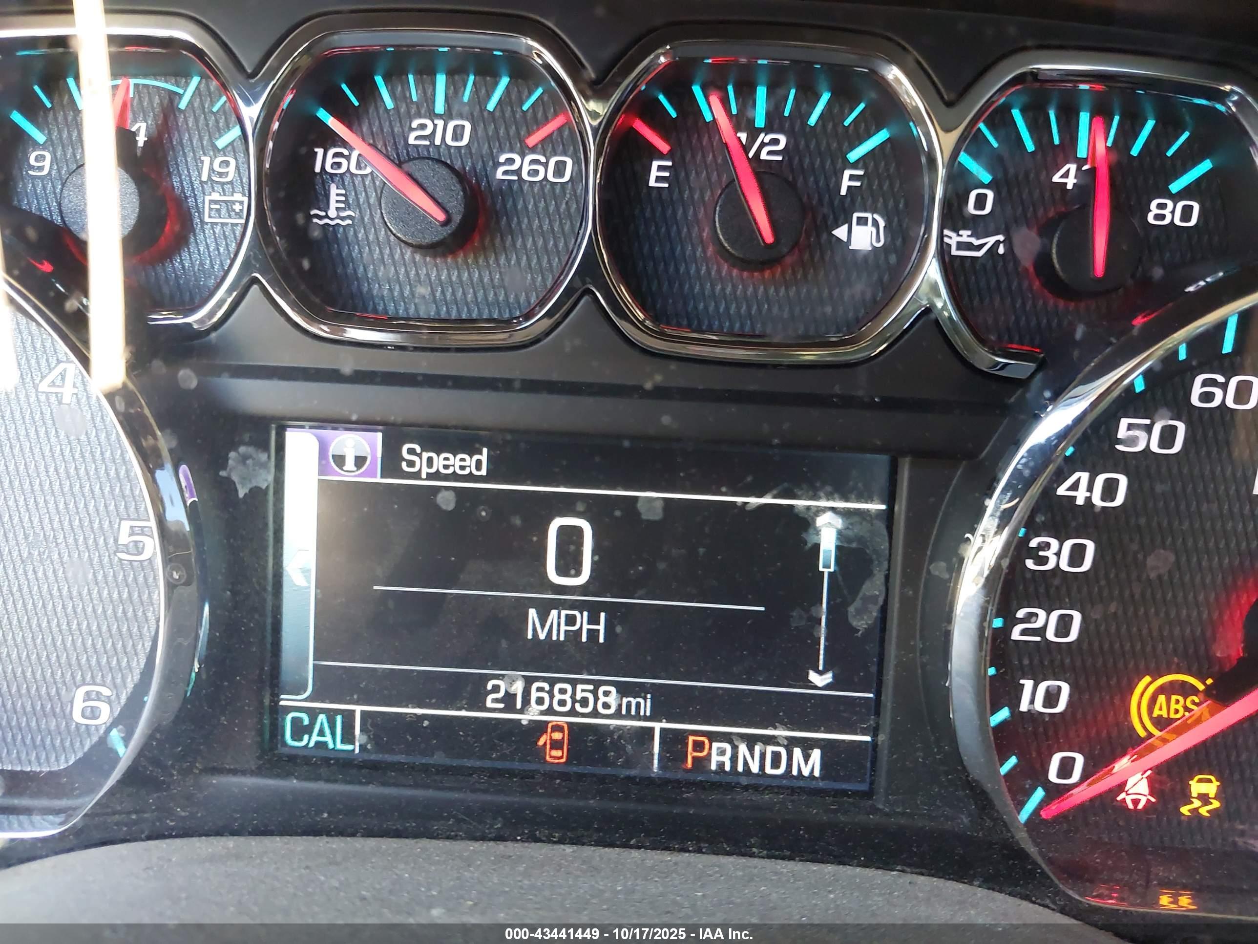 CHEVROLET SILVERADO image 7