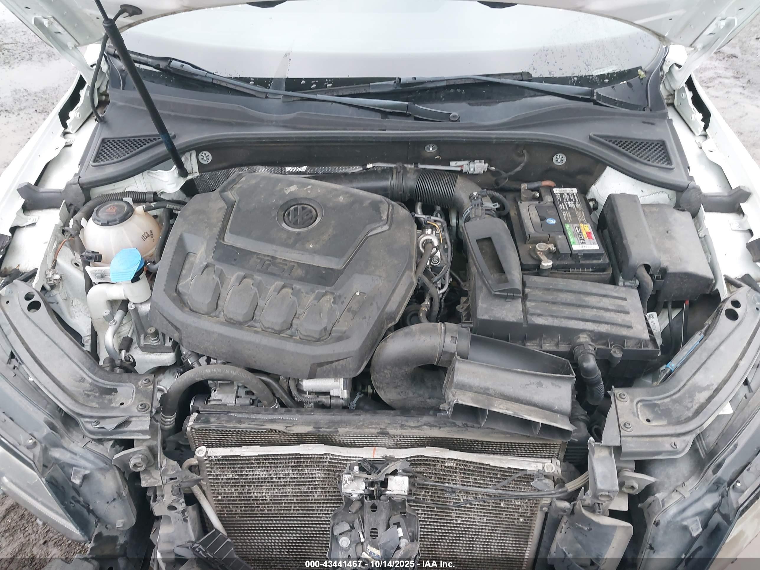 VOLKSWAGEN PASSAT image 10