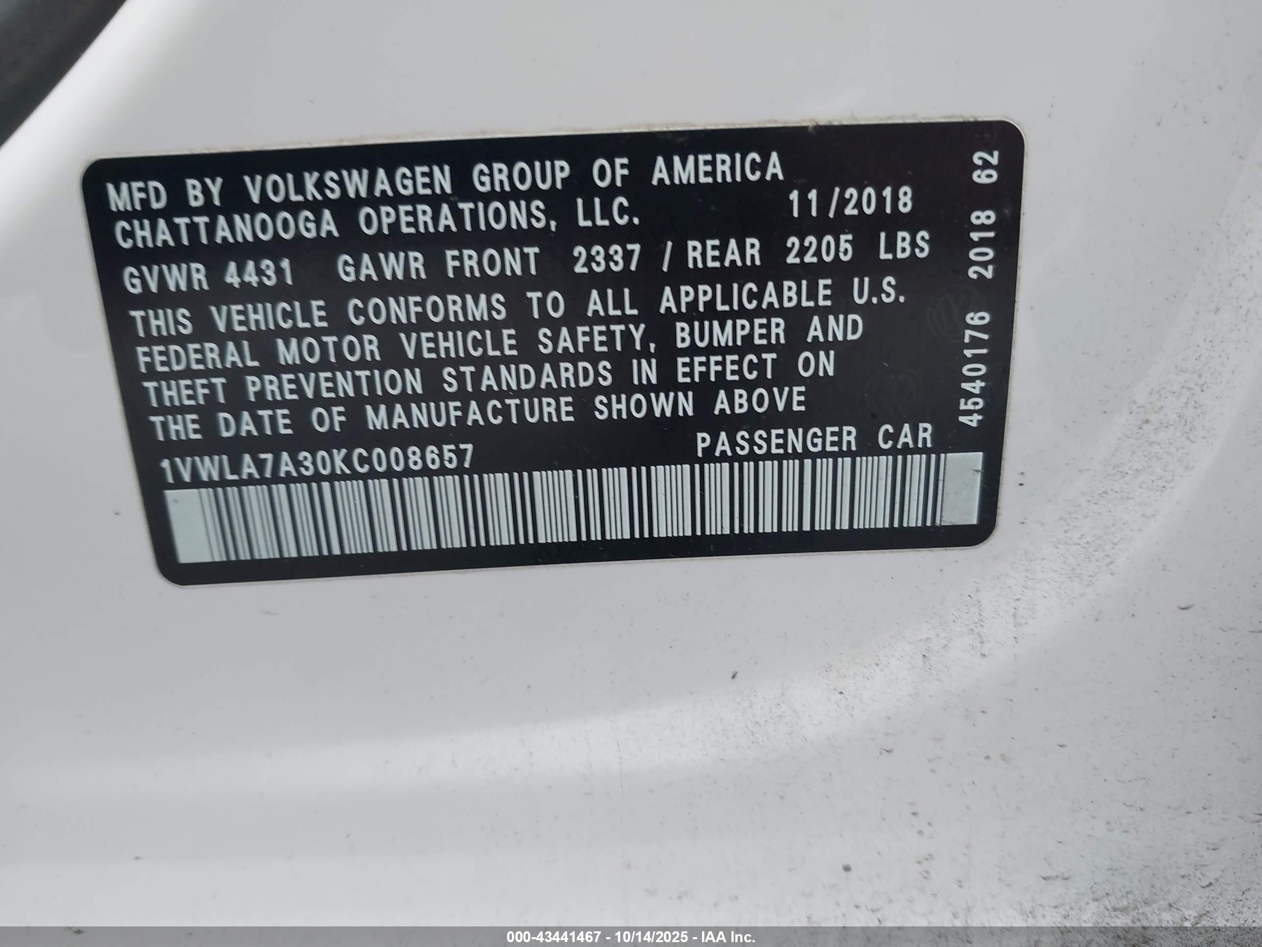 VOLKSWAGEN PASSAT image 9