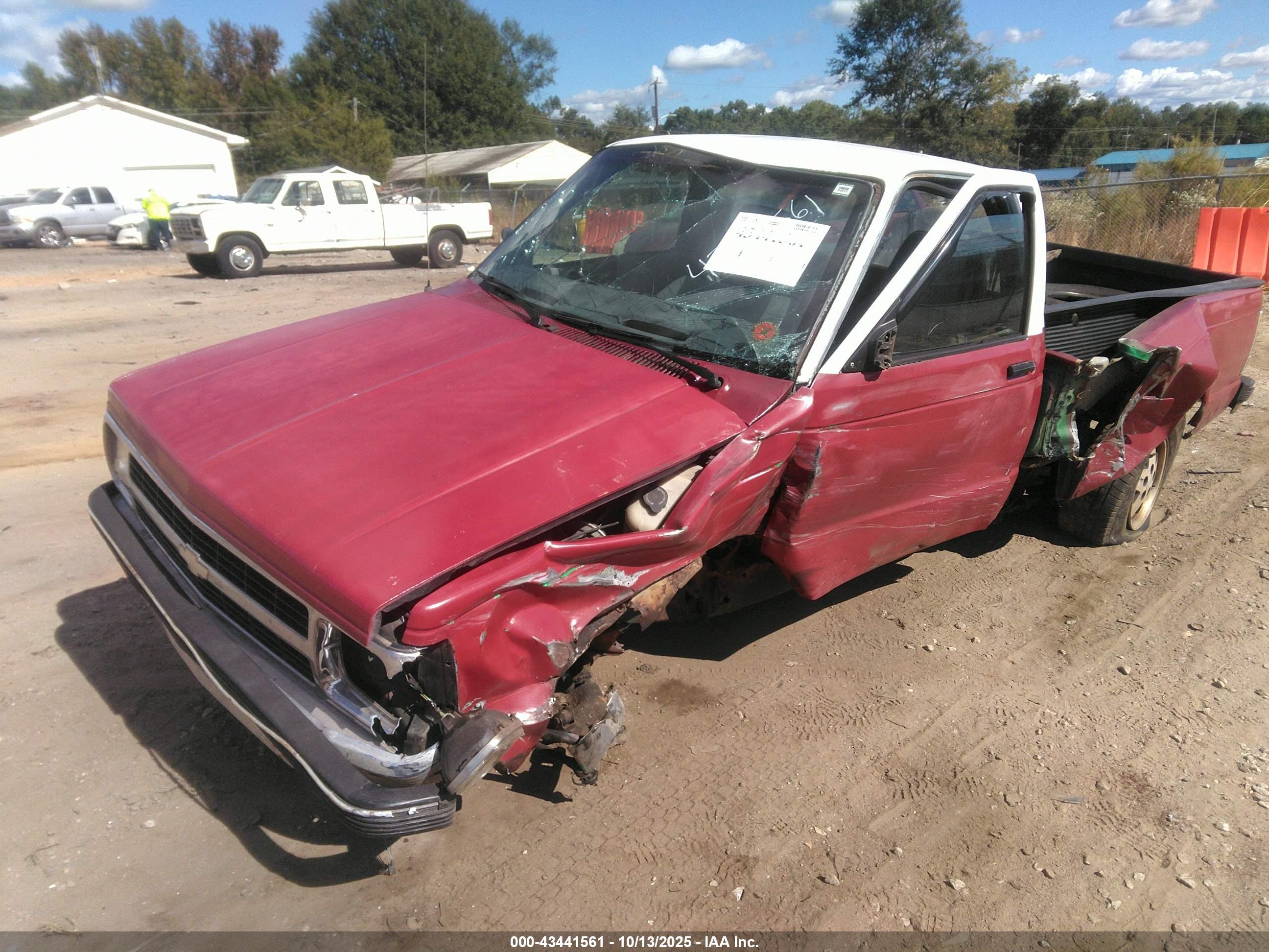 CHEVROLET S image 6