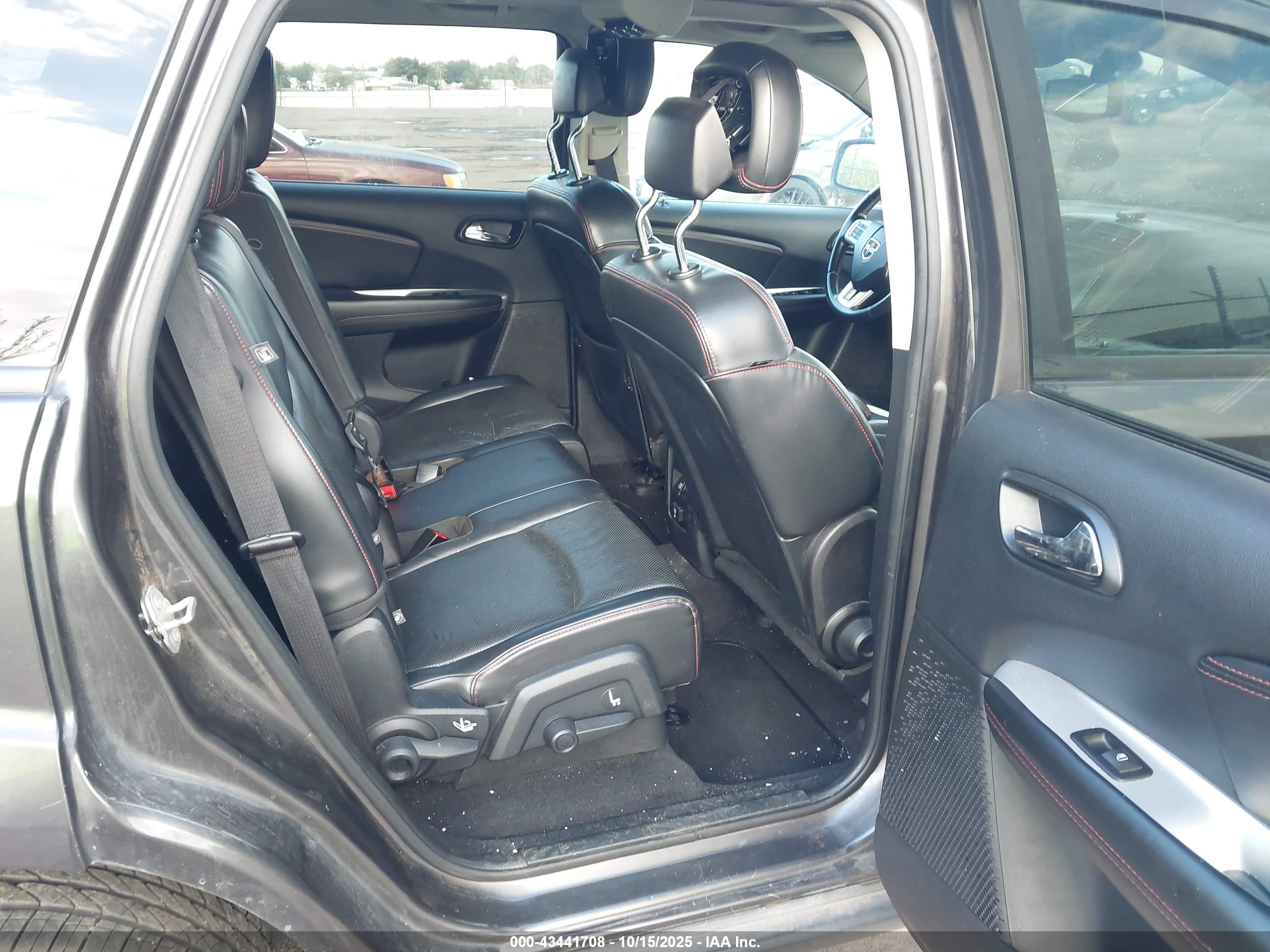 DODGE JOURNEY image 8