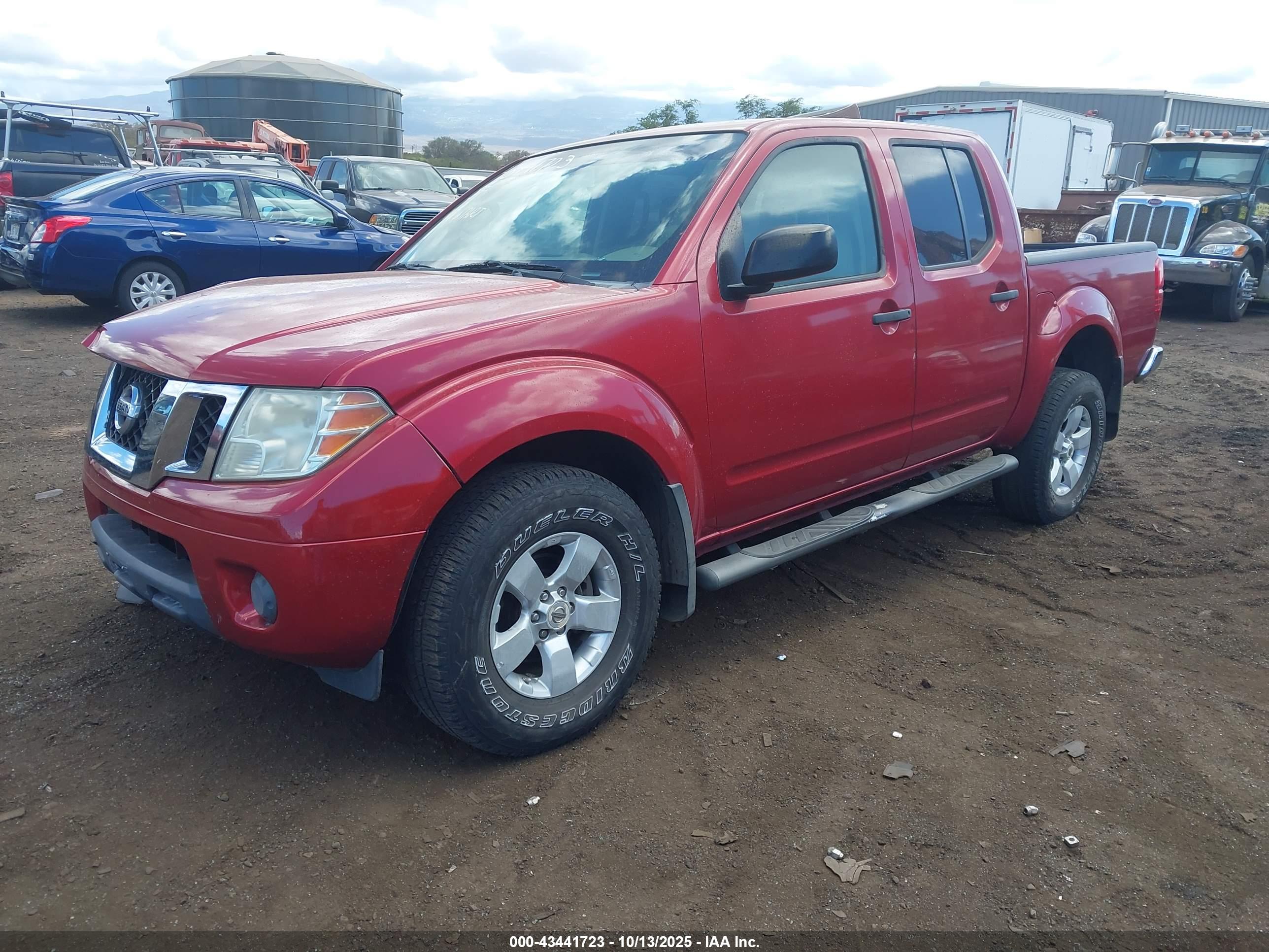 NISSAN FRONTIER image 2